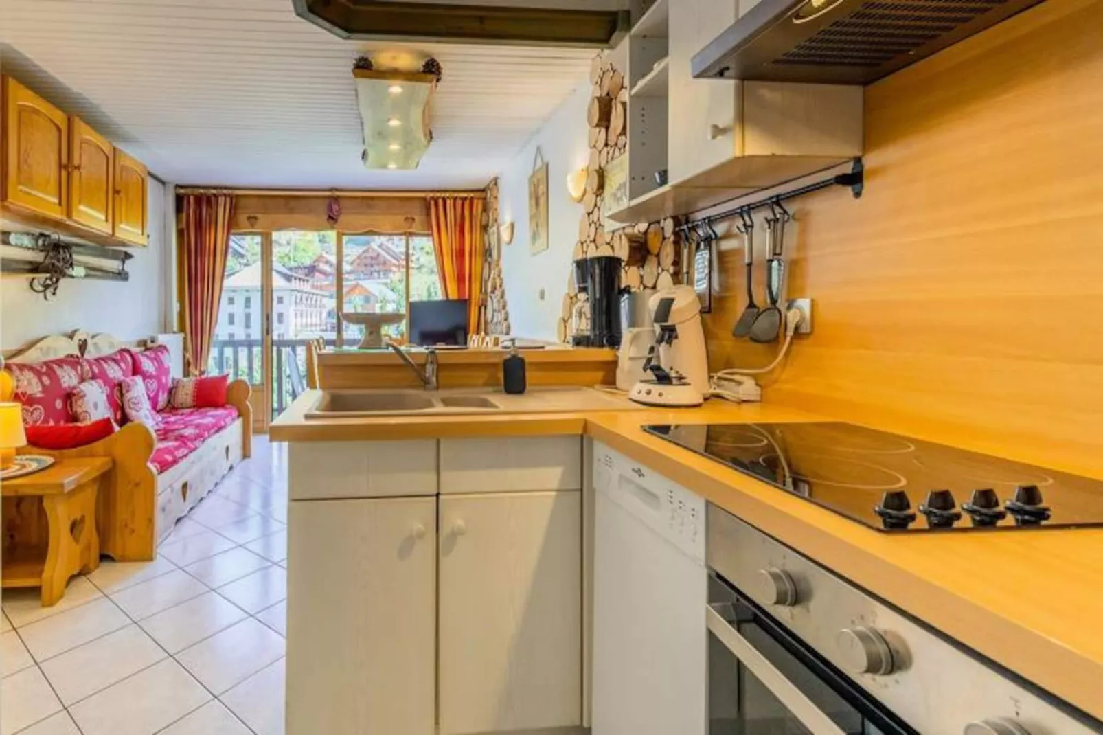 Résidence Royal Neige-Niet-getagd