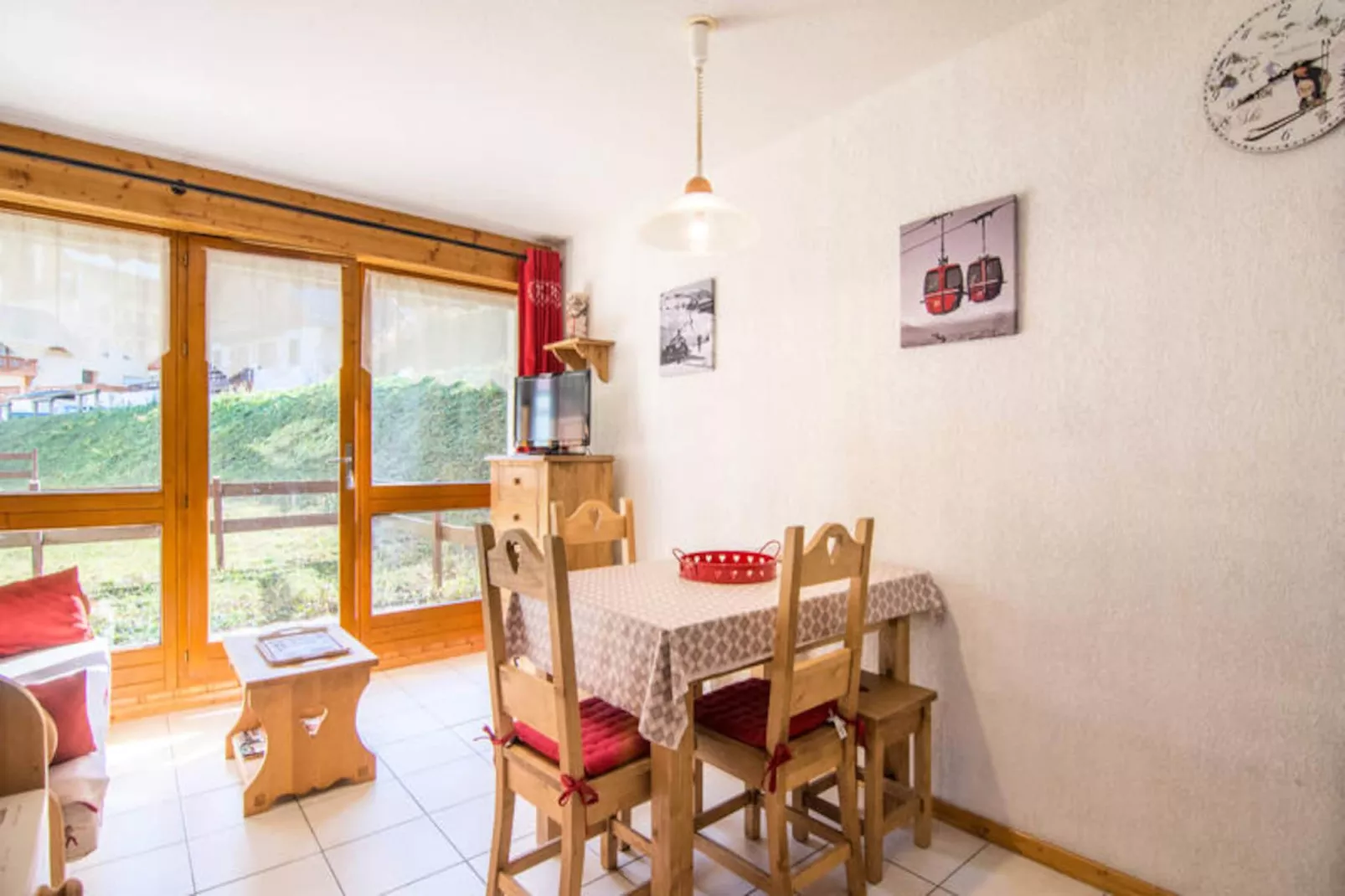 Chalet De Tigny Clematite - Niet-getagd