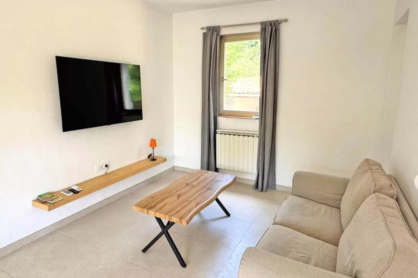 Résidence Le Grand Pin-Niet-getagd