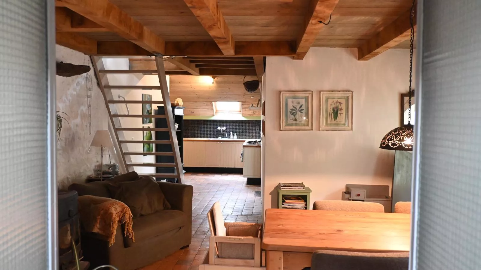 Jardins Fleuries-Binnen