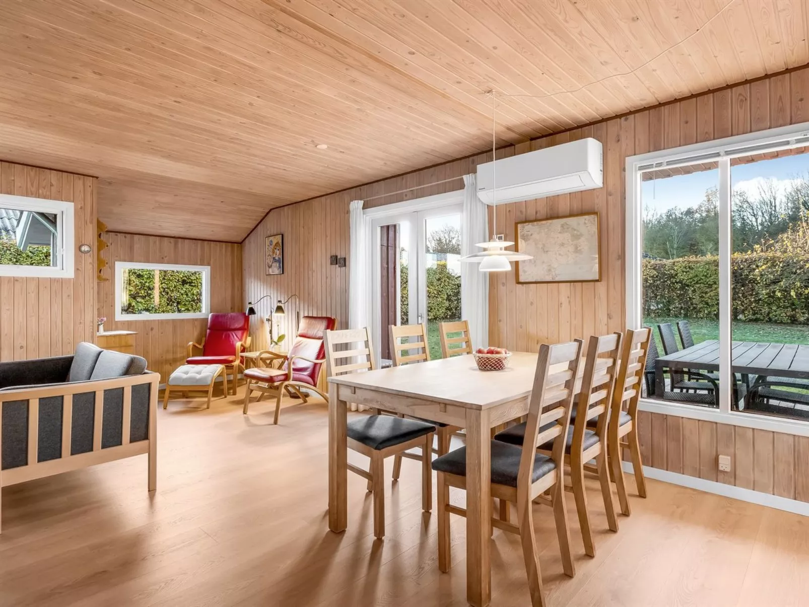 "Pavo" - 200m from the sea-Binnen