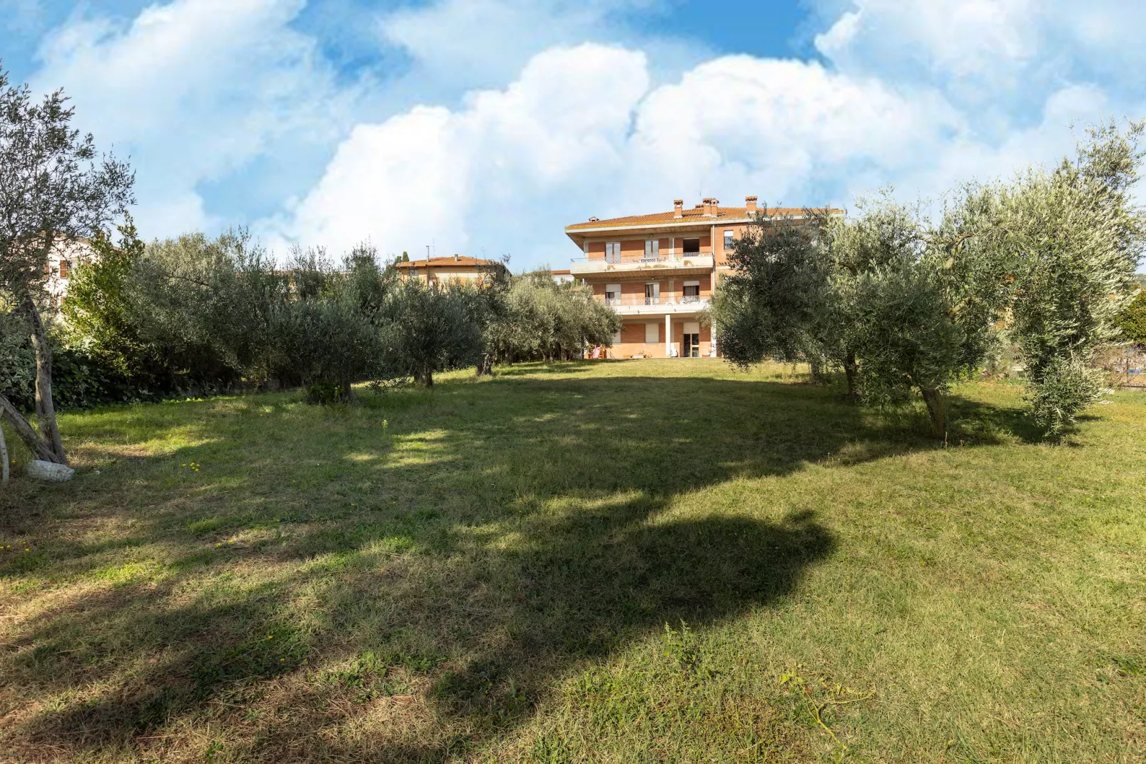 Casa Tommaso - trilo 2 P-Buitenkant zomer