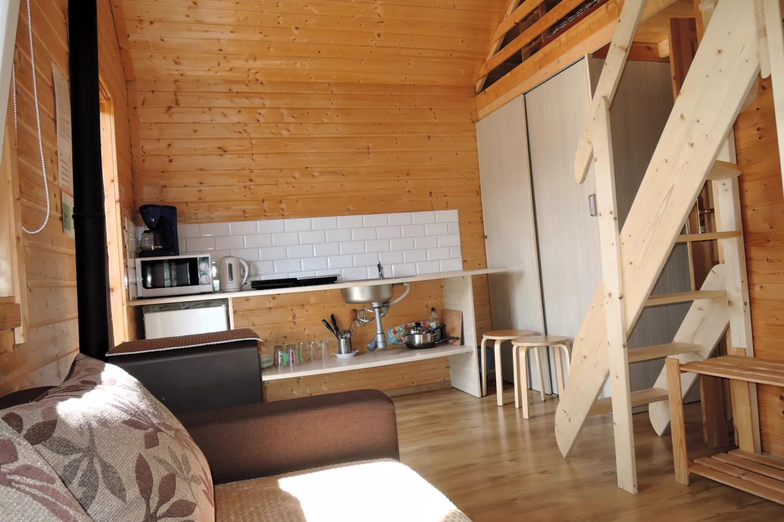 Domy wakacyjne w Międzyzdrojach z podgrzewanym basenem-Keuken