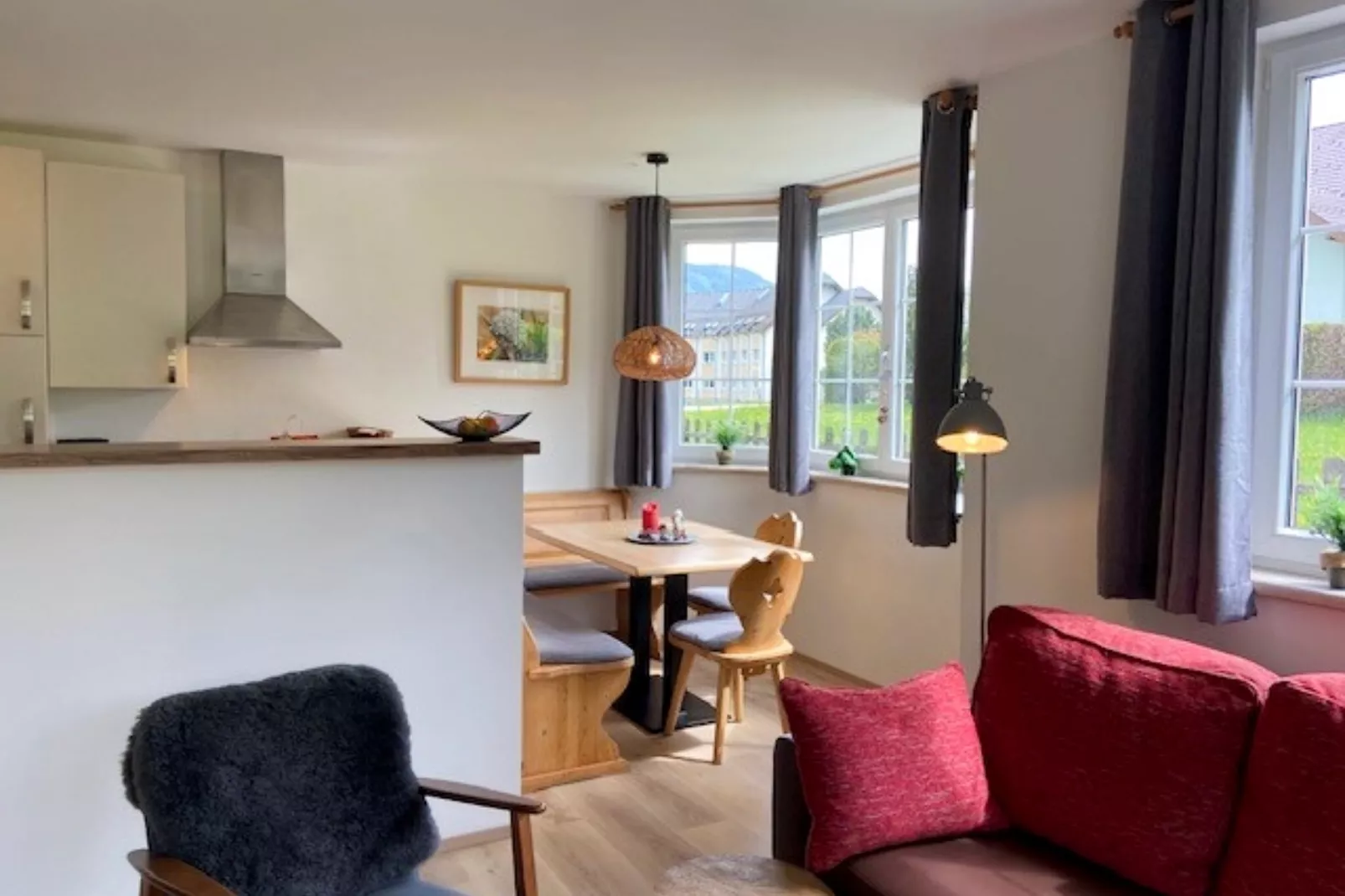 Appartement An der Piste-Eetkamer