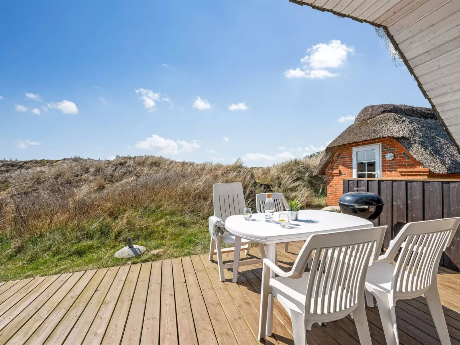 "Slava" - 250m from the sea-Buiten