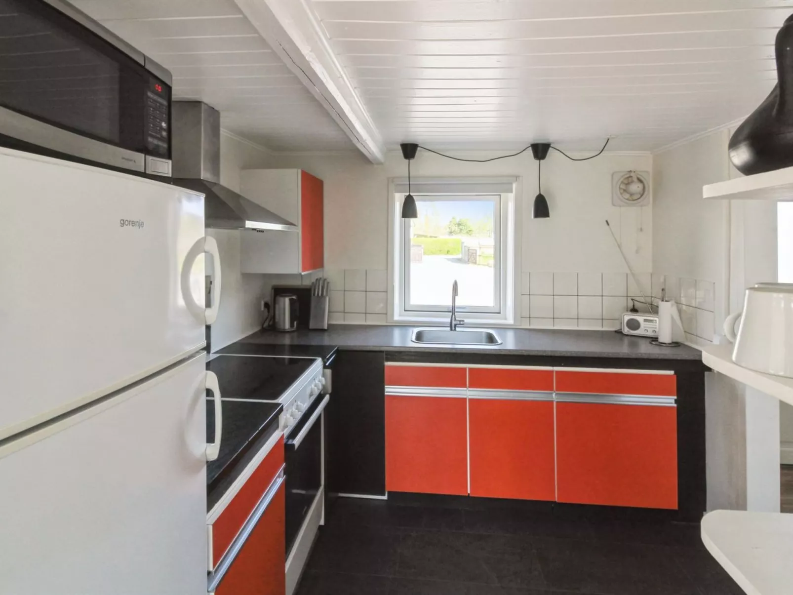 "Brawith" - 250m from the sea-Binnen