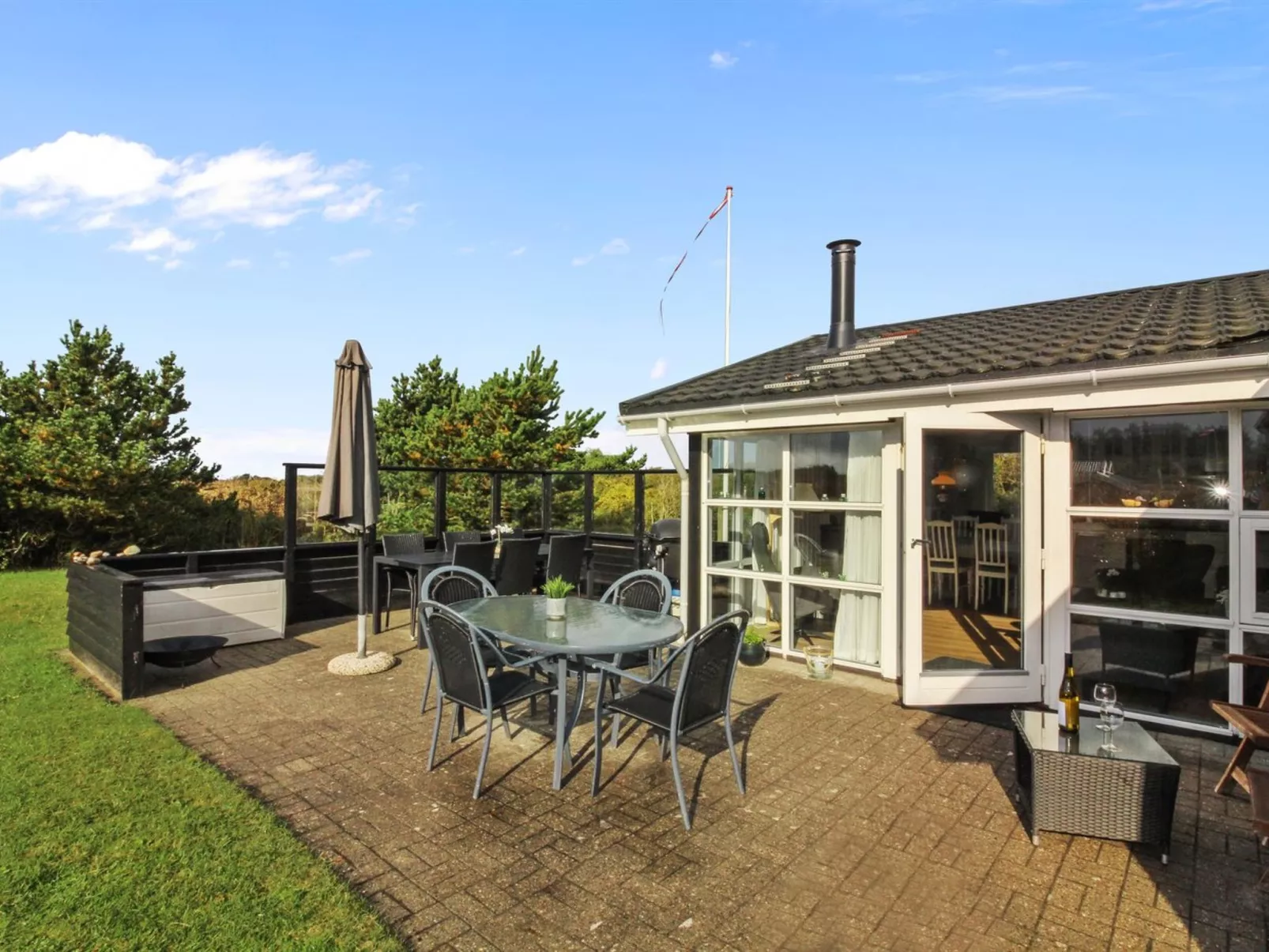 "Alice" - 1.3km from the sea-Buiten