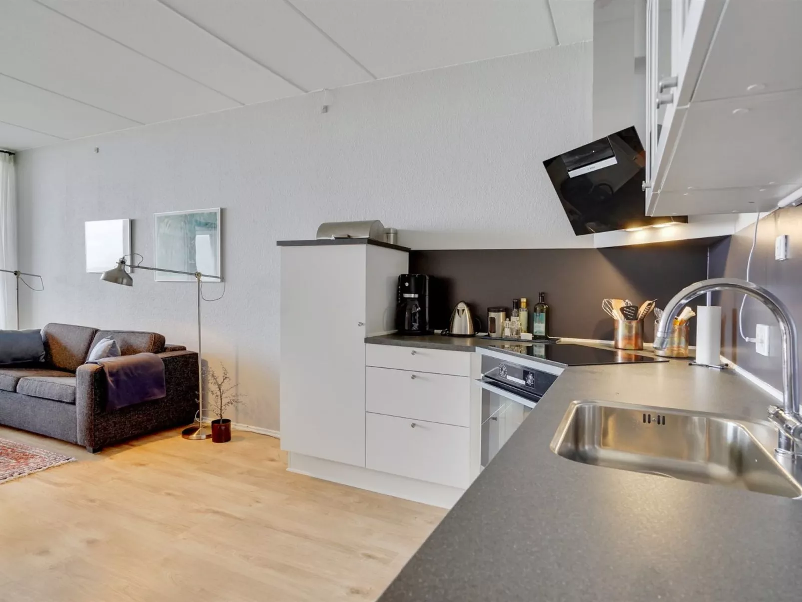 "Edelina" - 50m from the sea-Binnen