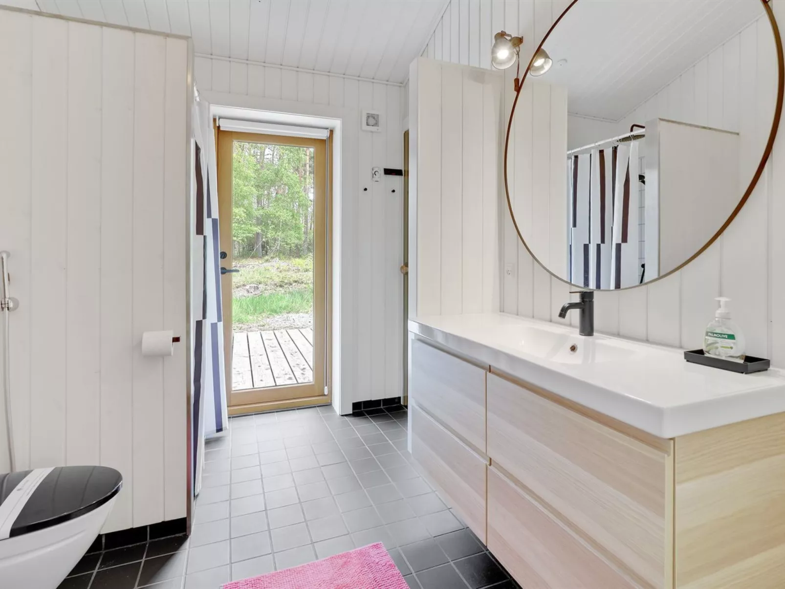 "Nuka" - 800m from the sea-Binnen