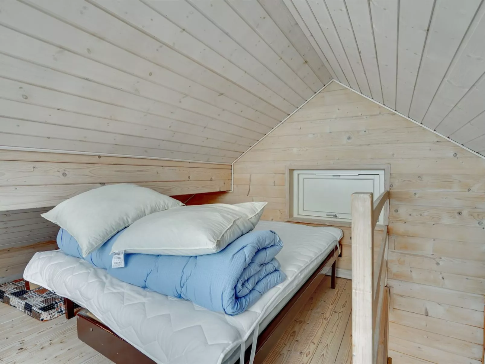 "Sahra" - 200m from the sea-Binnen