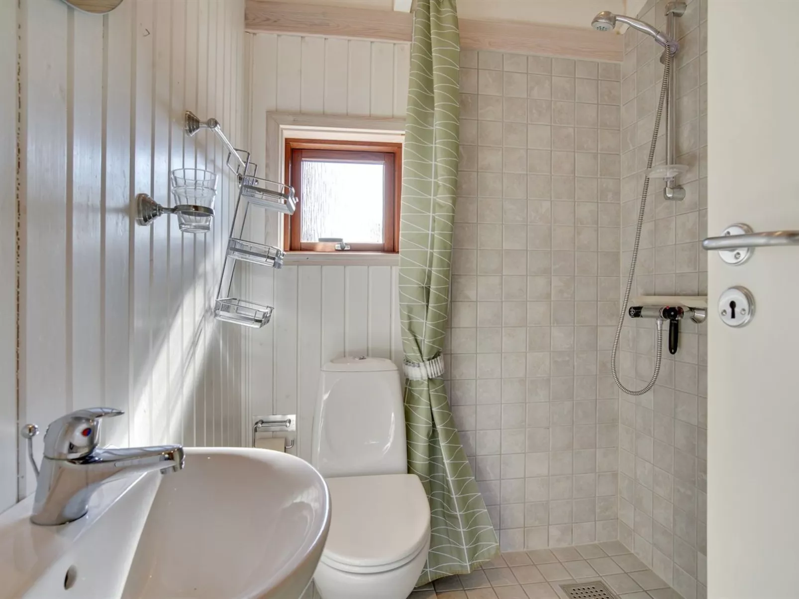 "Riana" - 375m from the sea-Binnen