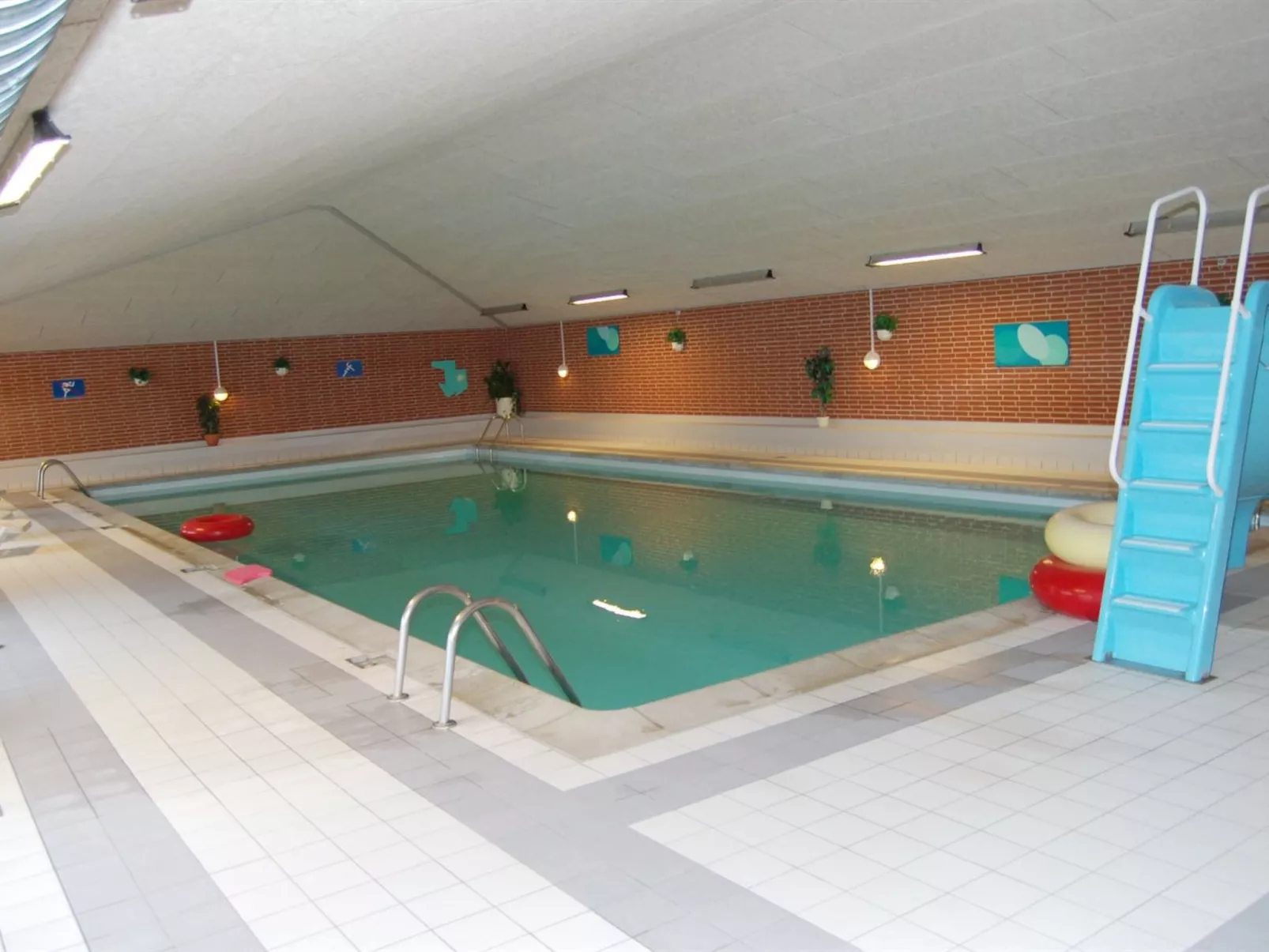 "Mildred" - 2.3km from the sea-Buiten