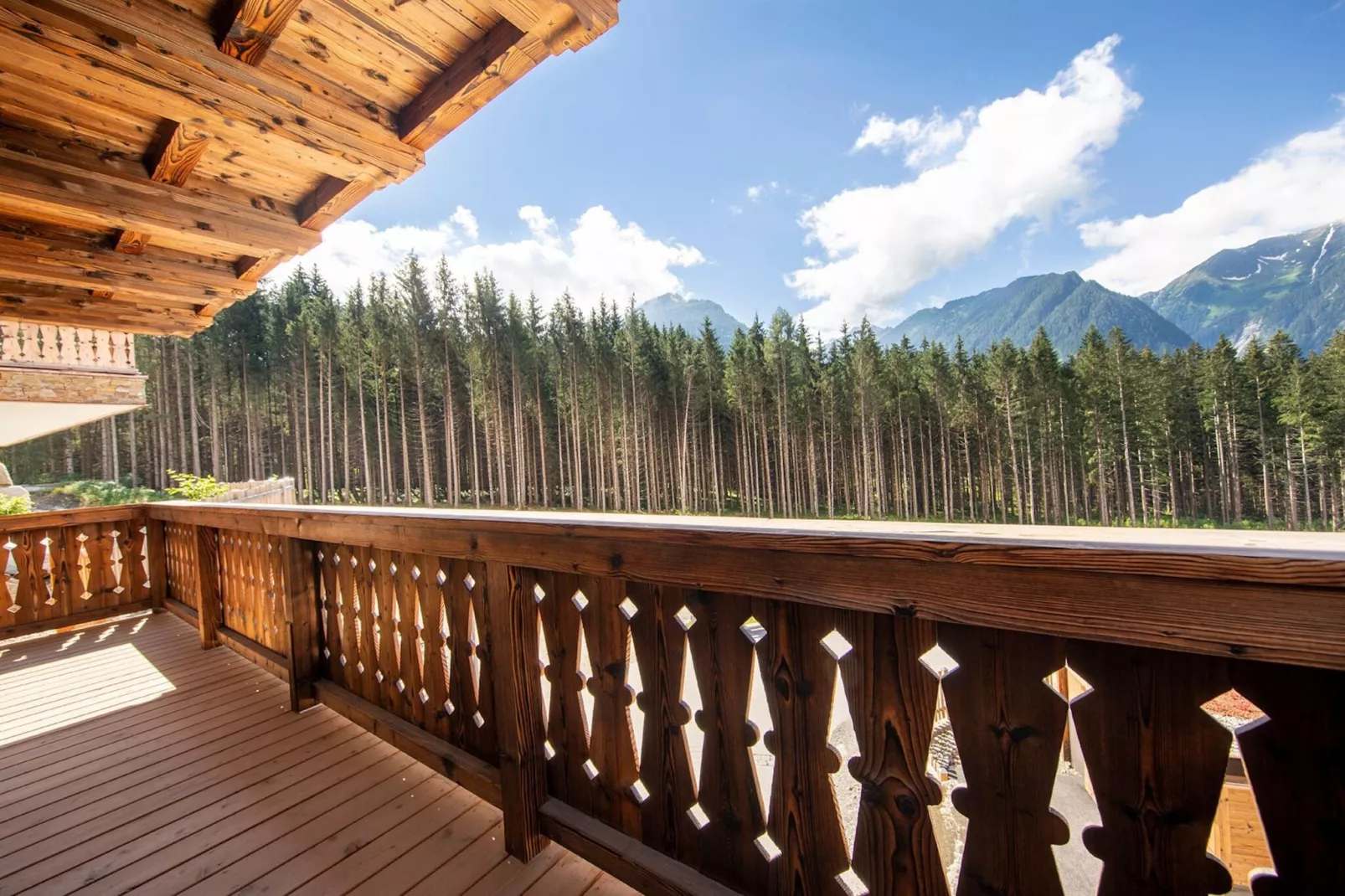 Nationalpark Chalet Ochsenbug-Terrasbalkon