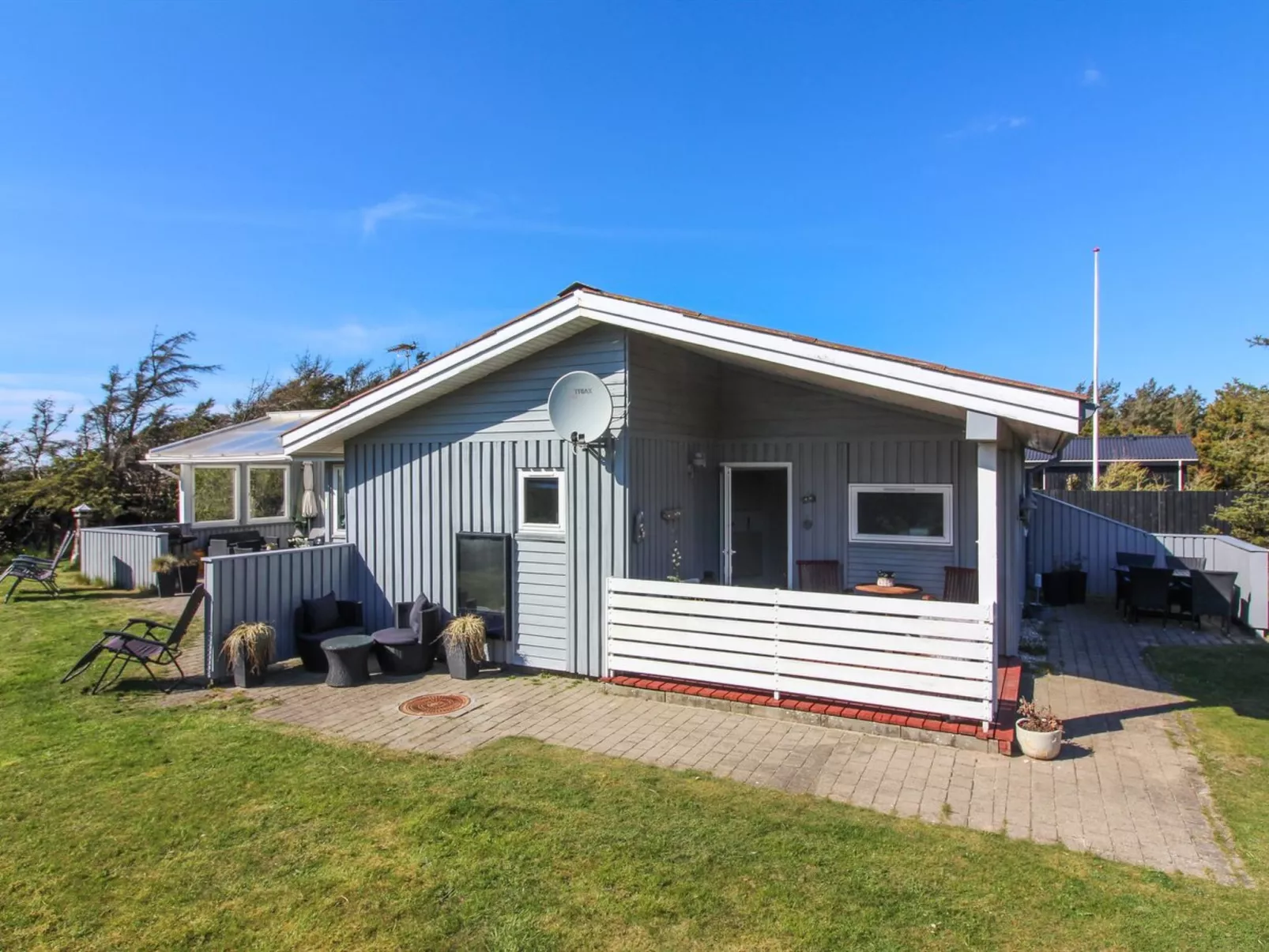 "Henryette" - 200m from the sea-Buiten