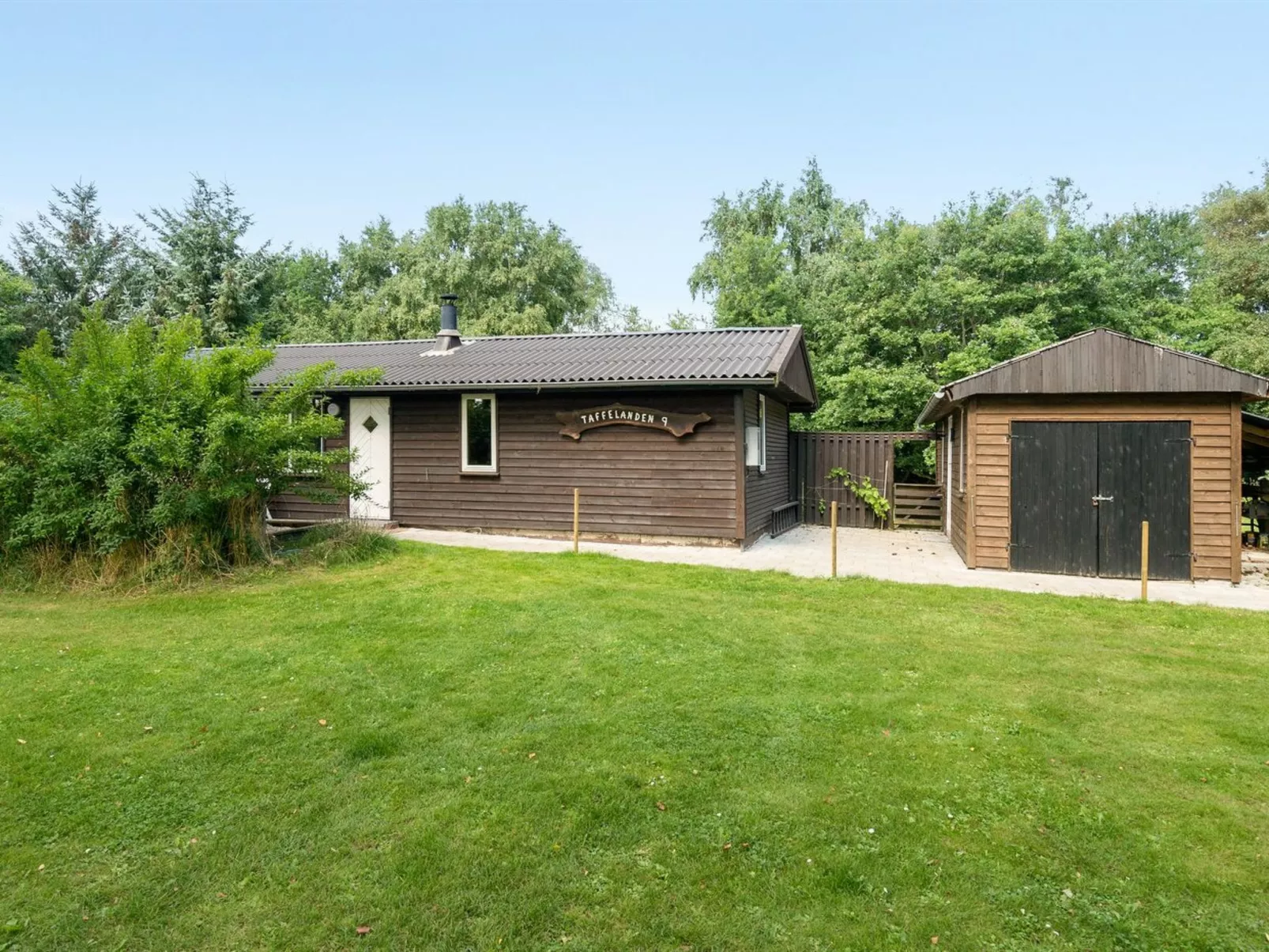 "Lennert" - 100m to the fjord-Buiten