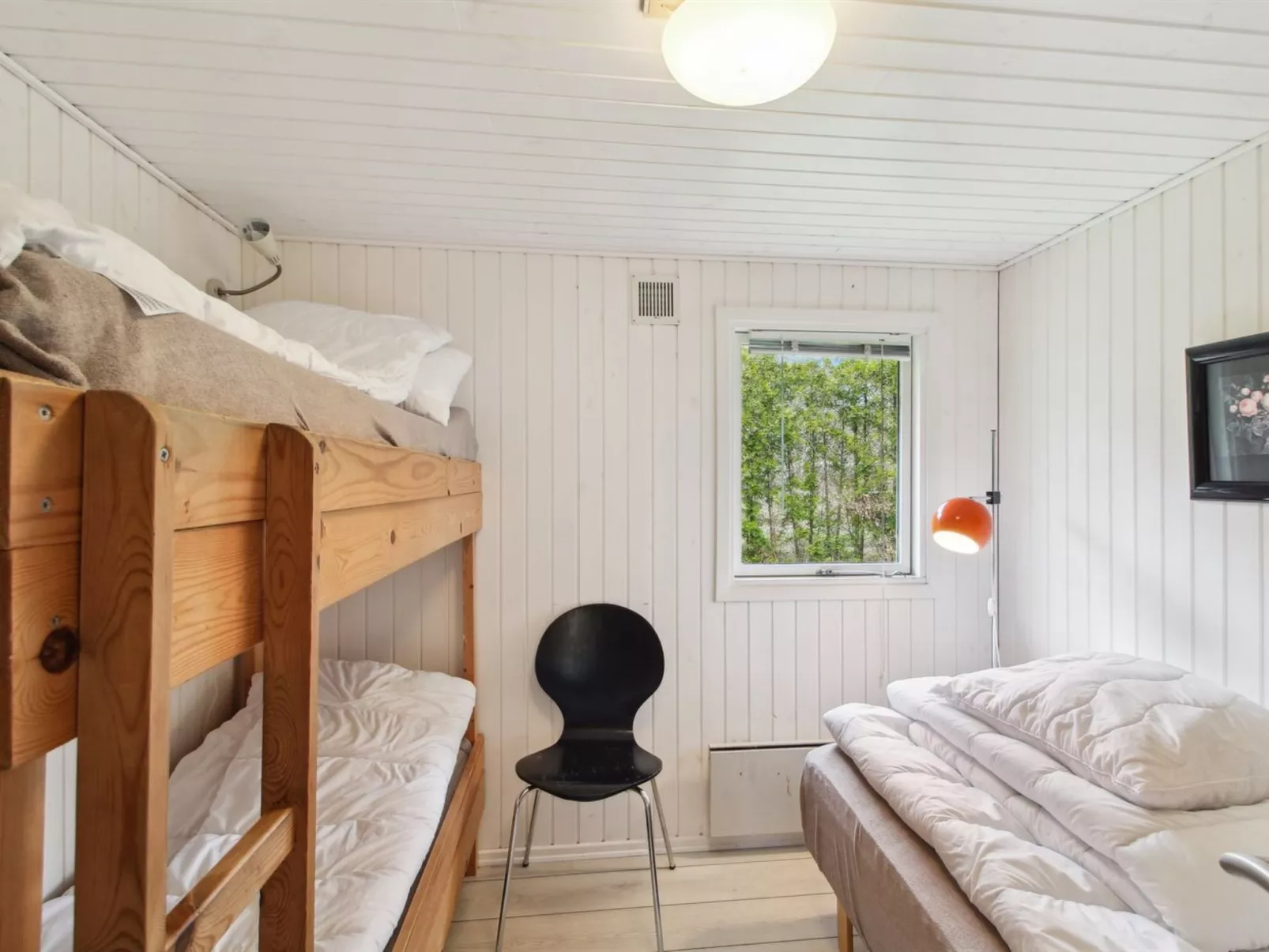 "Iris" - 300m from the sea-Binnen