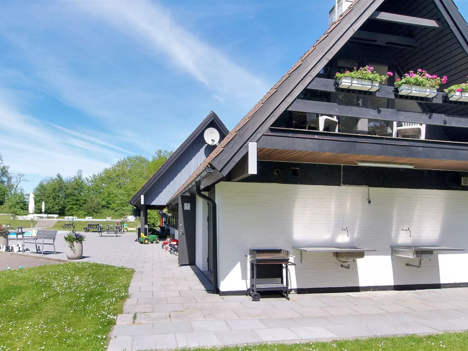 "Blakke" - 250m from the sea-Buiten