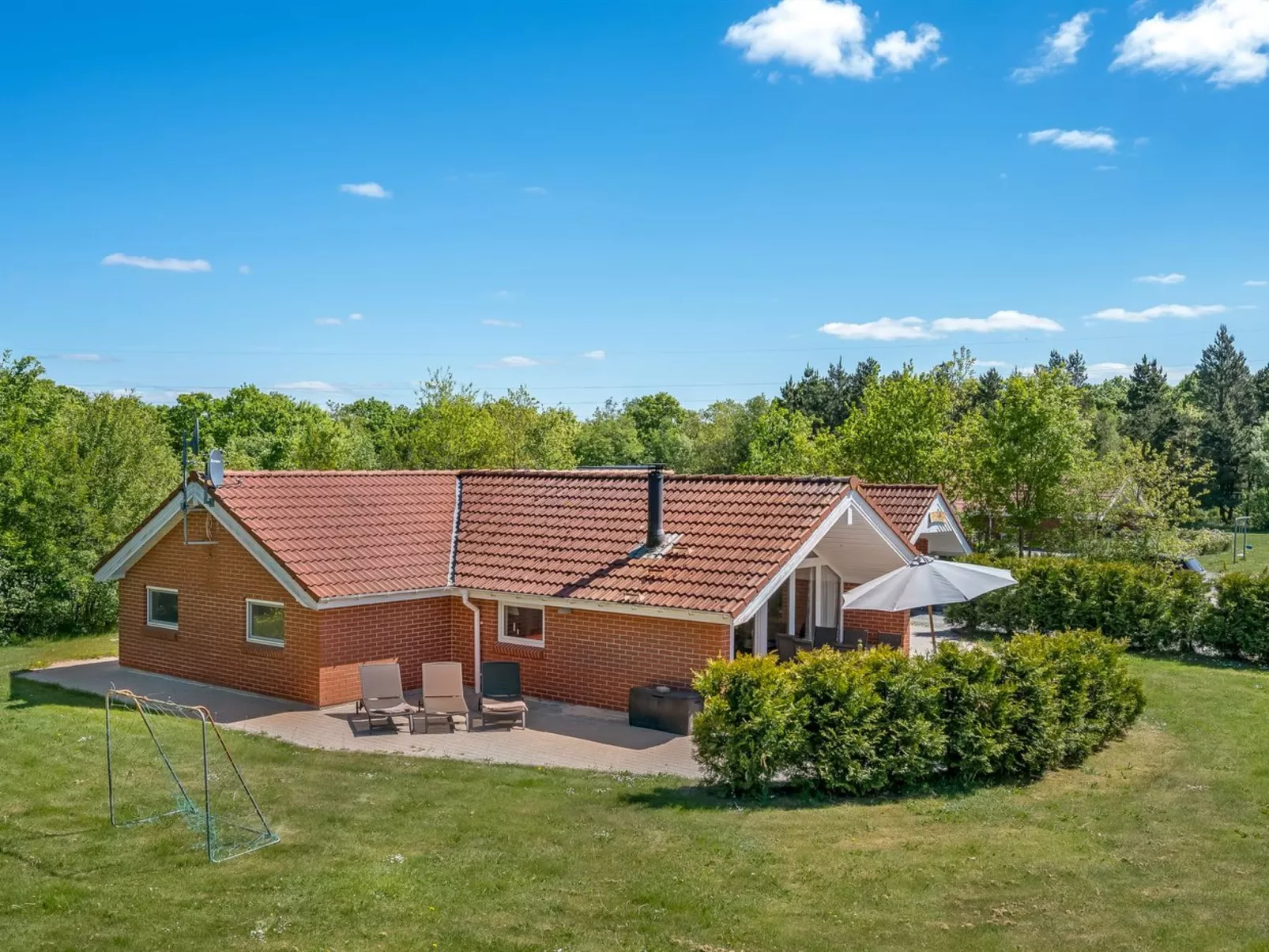 "Erp" - 10km from the sea-Buiten