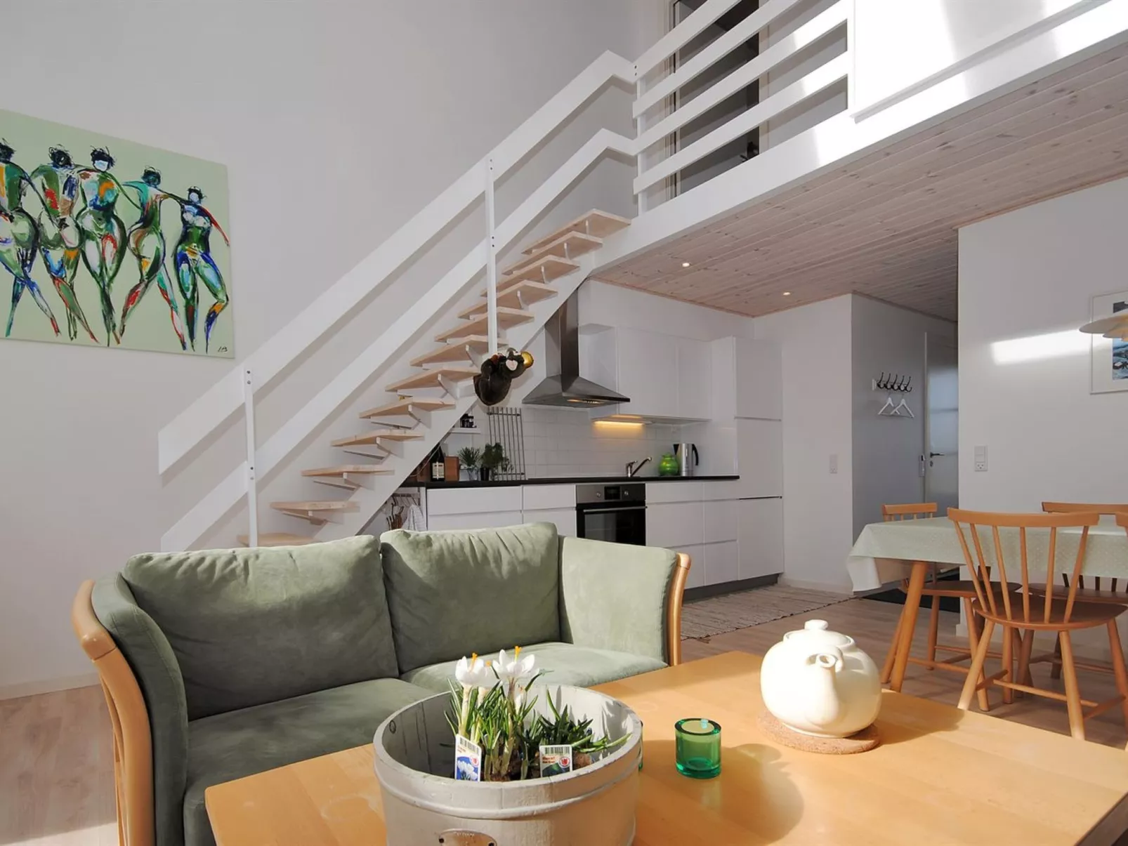 "Benta" - 150m to the fjord-Binnen