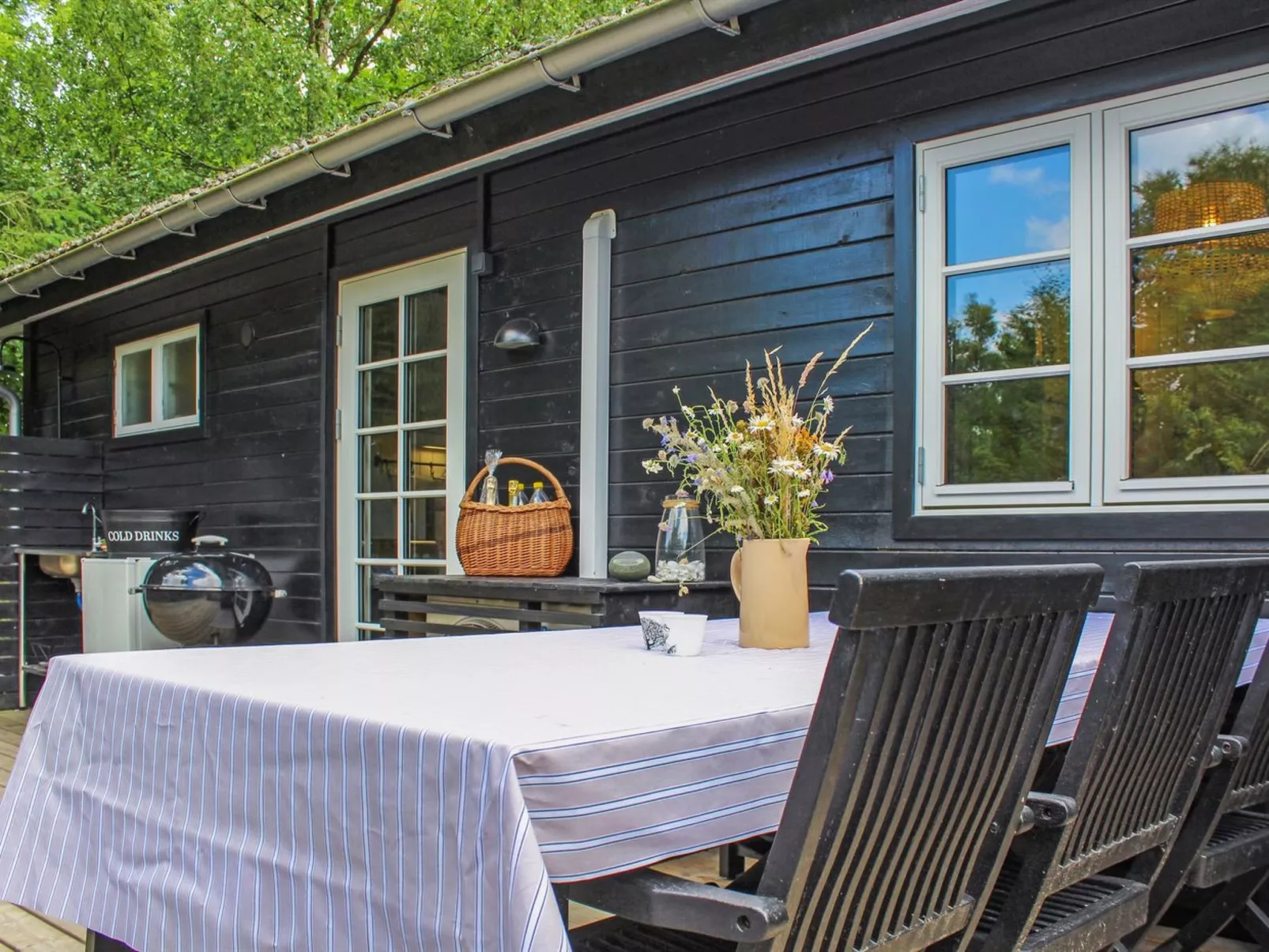 "Øllegård" - 250m from the sea-Buiten