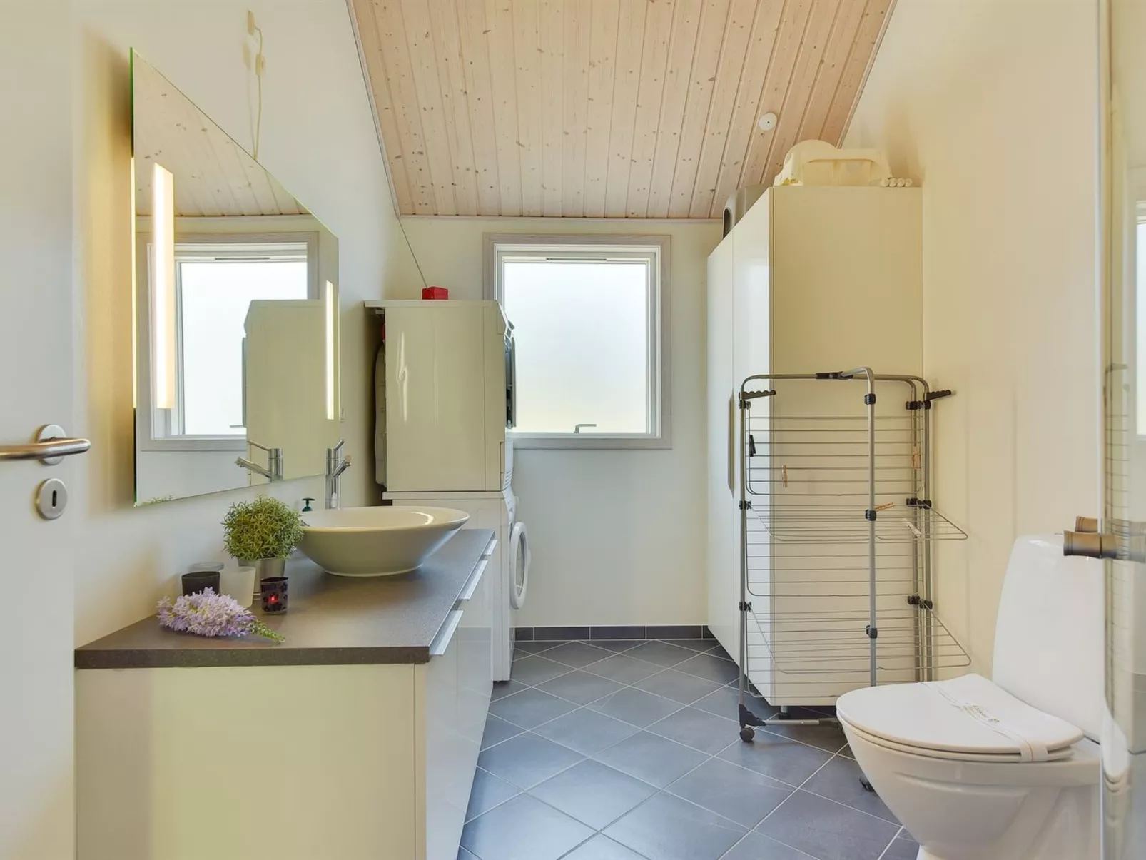 "Erich" - 1.8km from the sea-Binnen