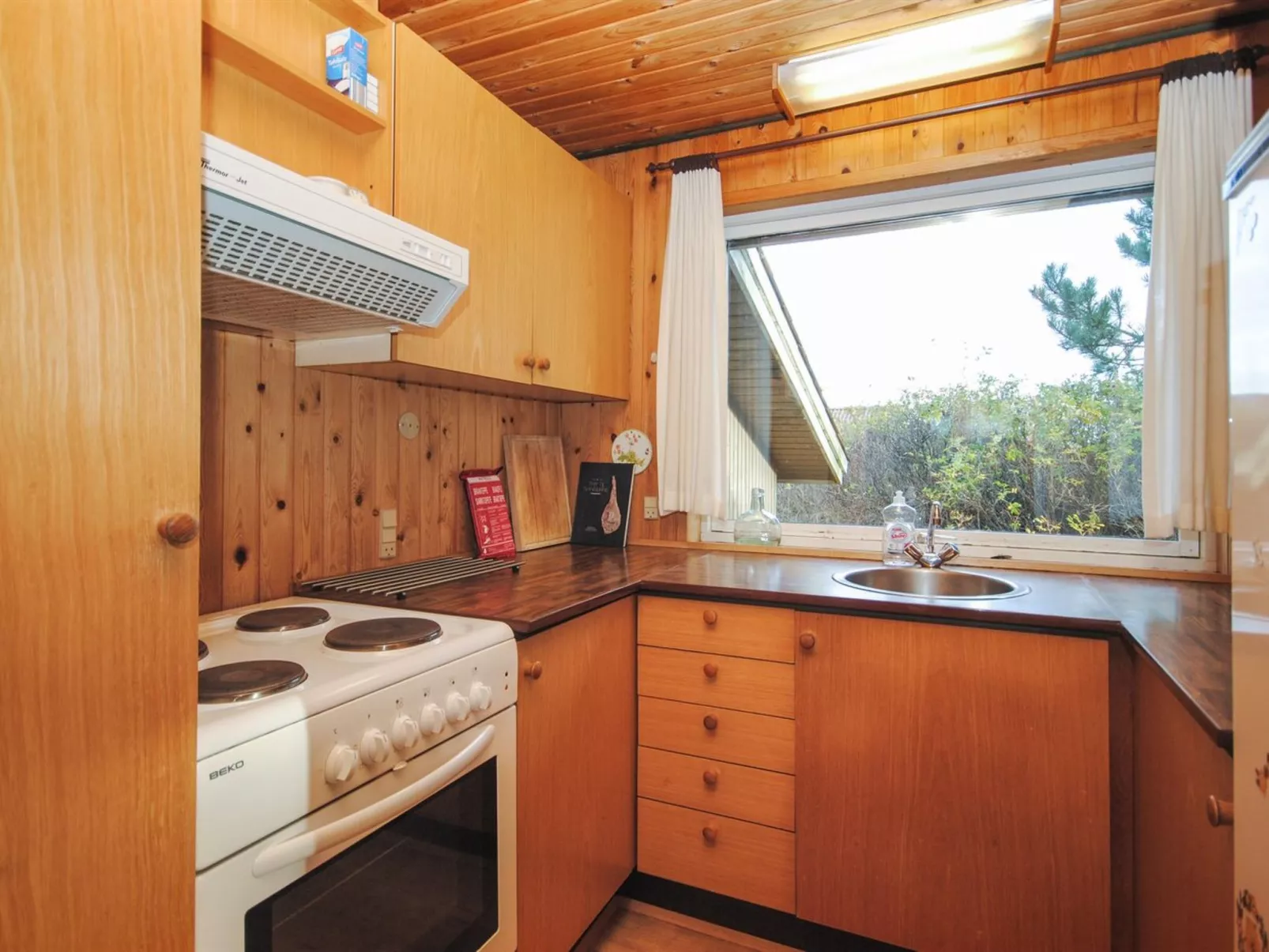 "Tuovi" - 800m from the sea-Binnen