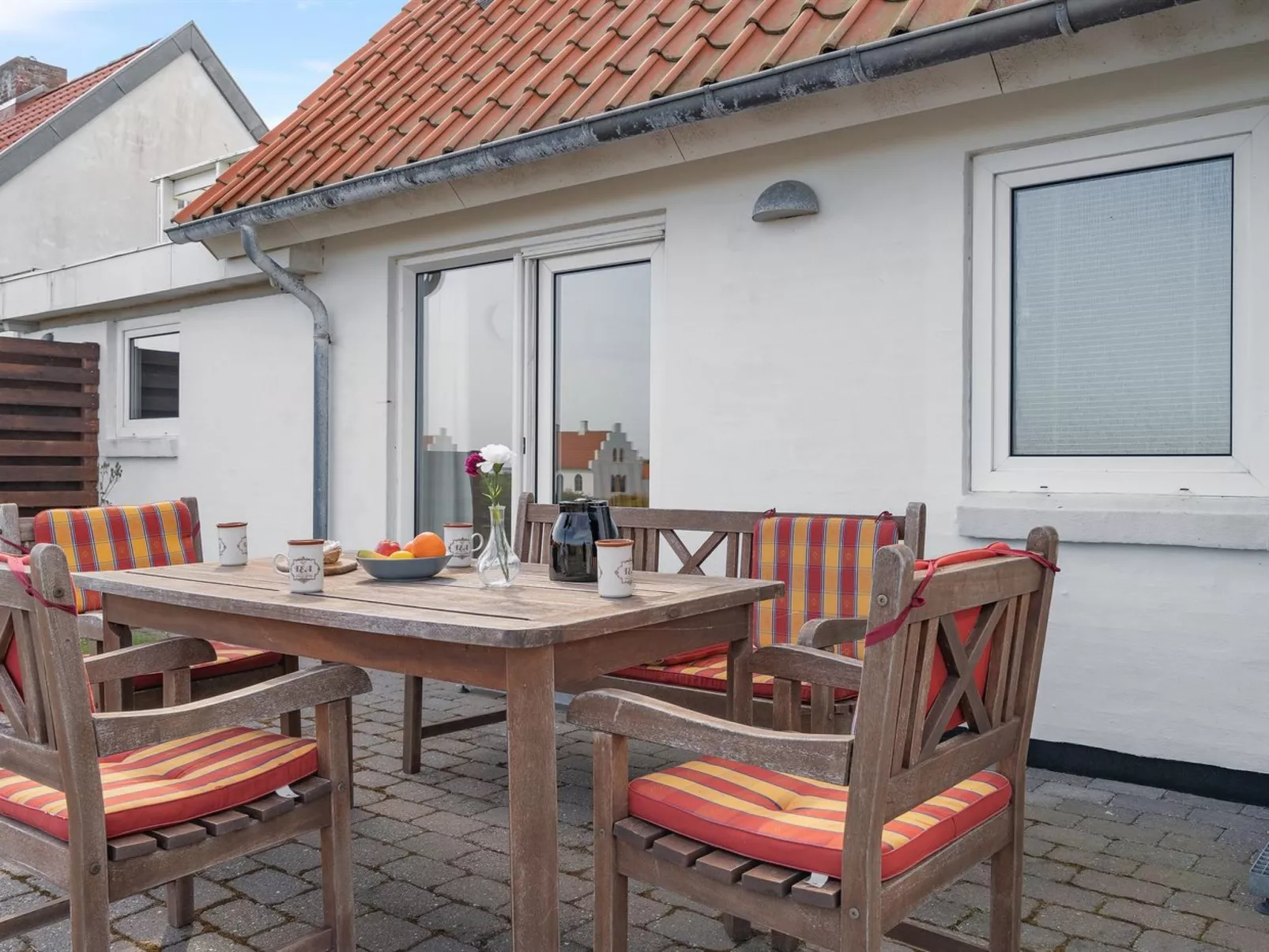 "Yorrick" - 50m to the fjord-Buiten