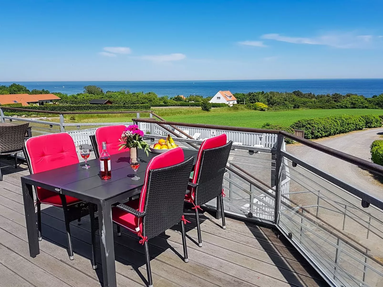 "Thorsten" - 500m from the sea - Buiten