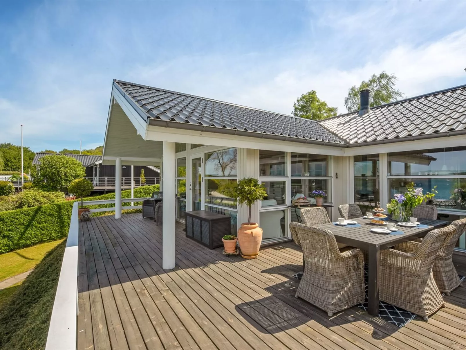 "Tini" - 50m to the fjord-Buiten