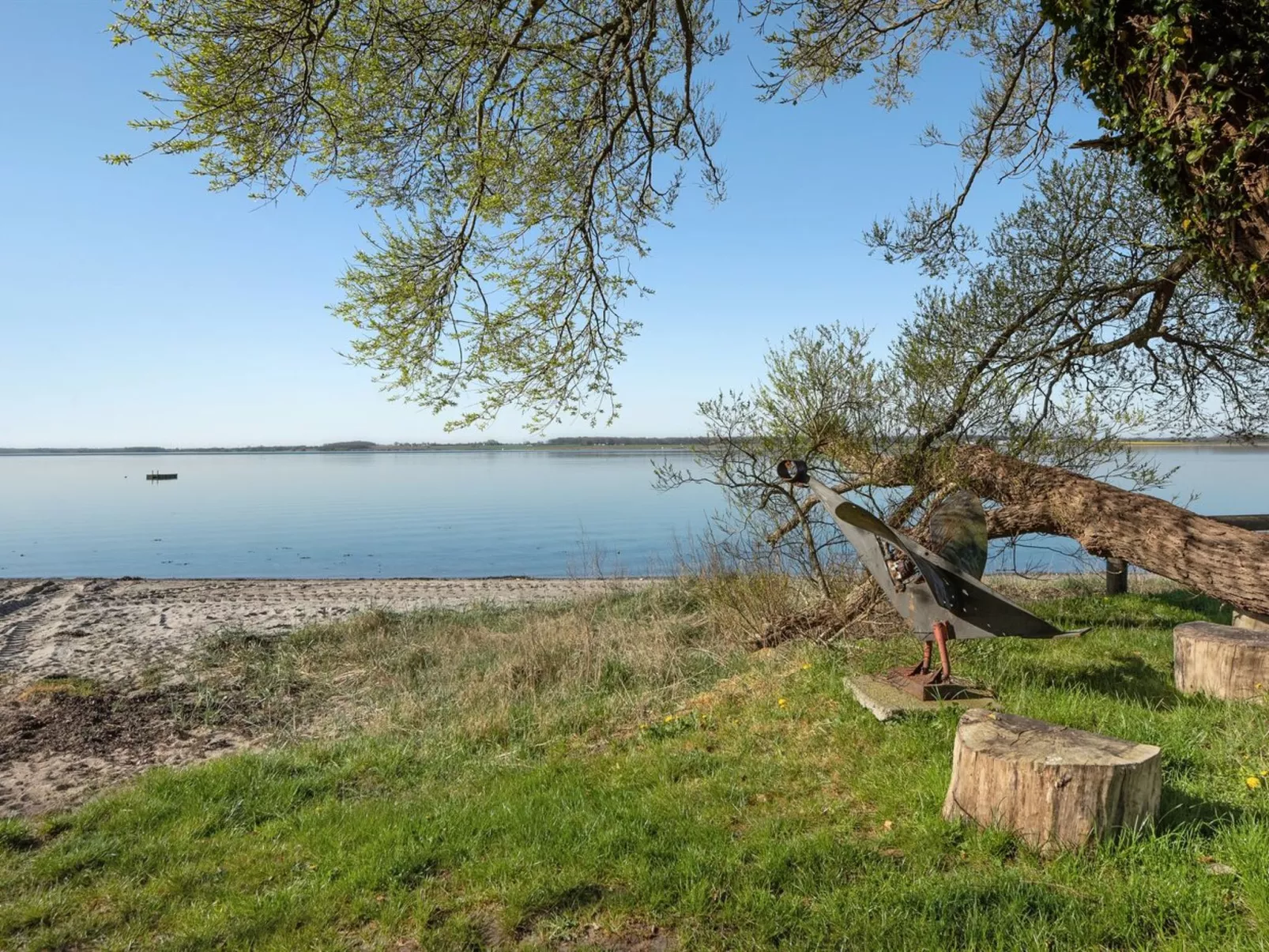 "Ermelinda" - 900m to the fjord-Buiten