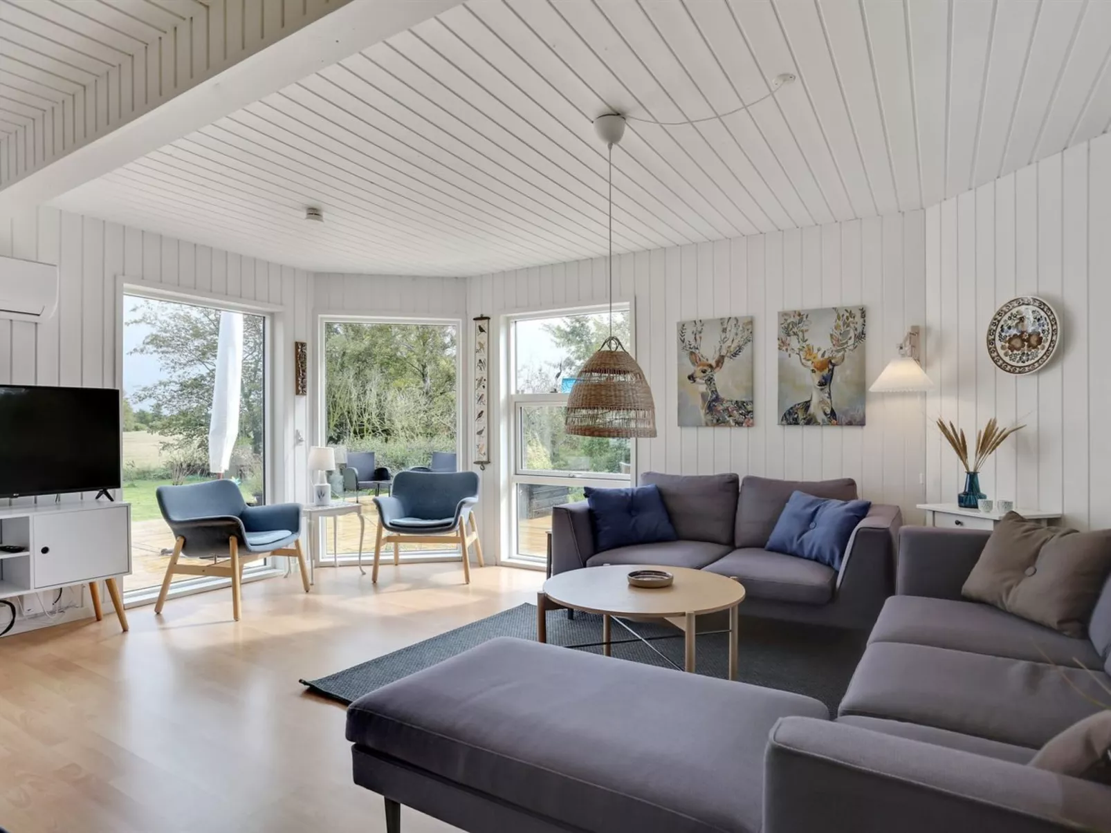 "Ika" - 600m from the sea-Binnen