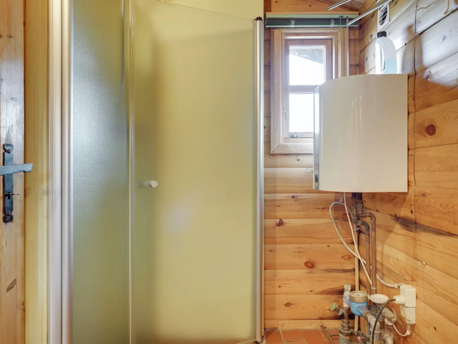 "Thrym" - 900m from the sea-Binnen