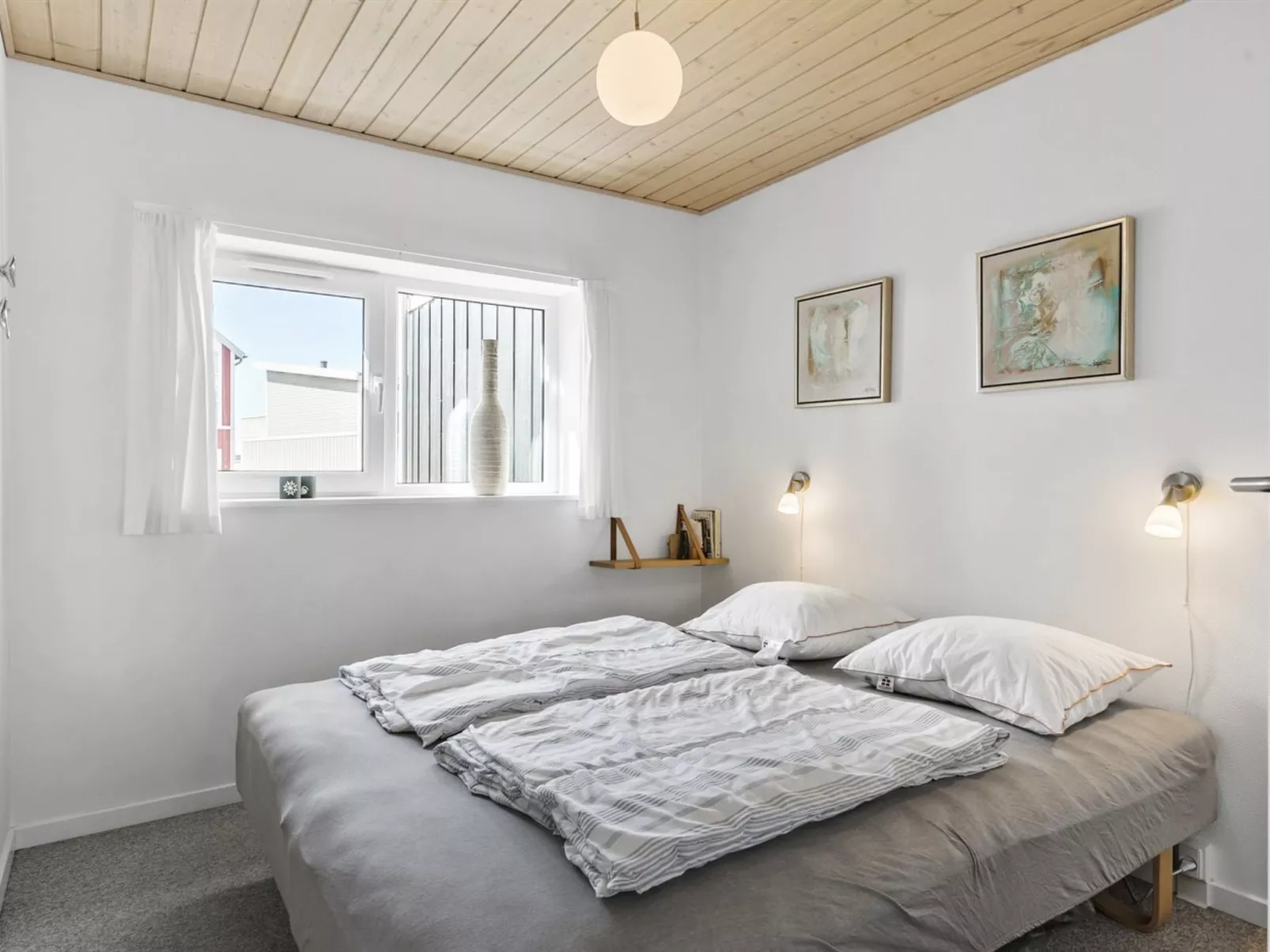 "Chris" - 750m from the sea-Binnen