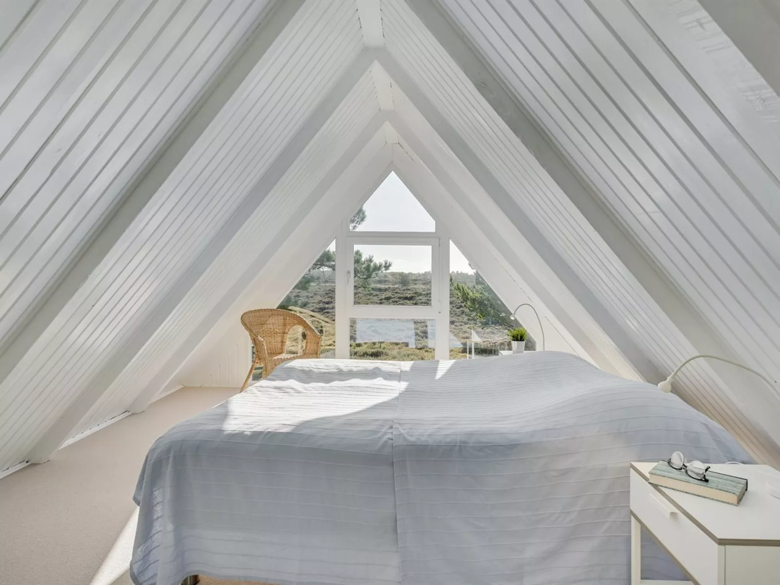 "Trana" - 2km from the sea-Binnen