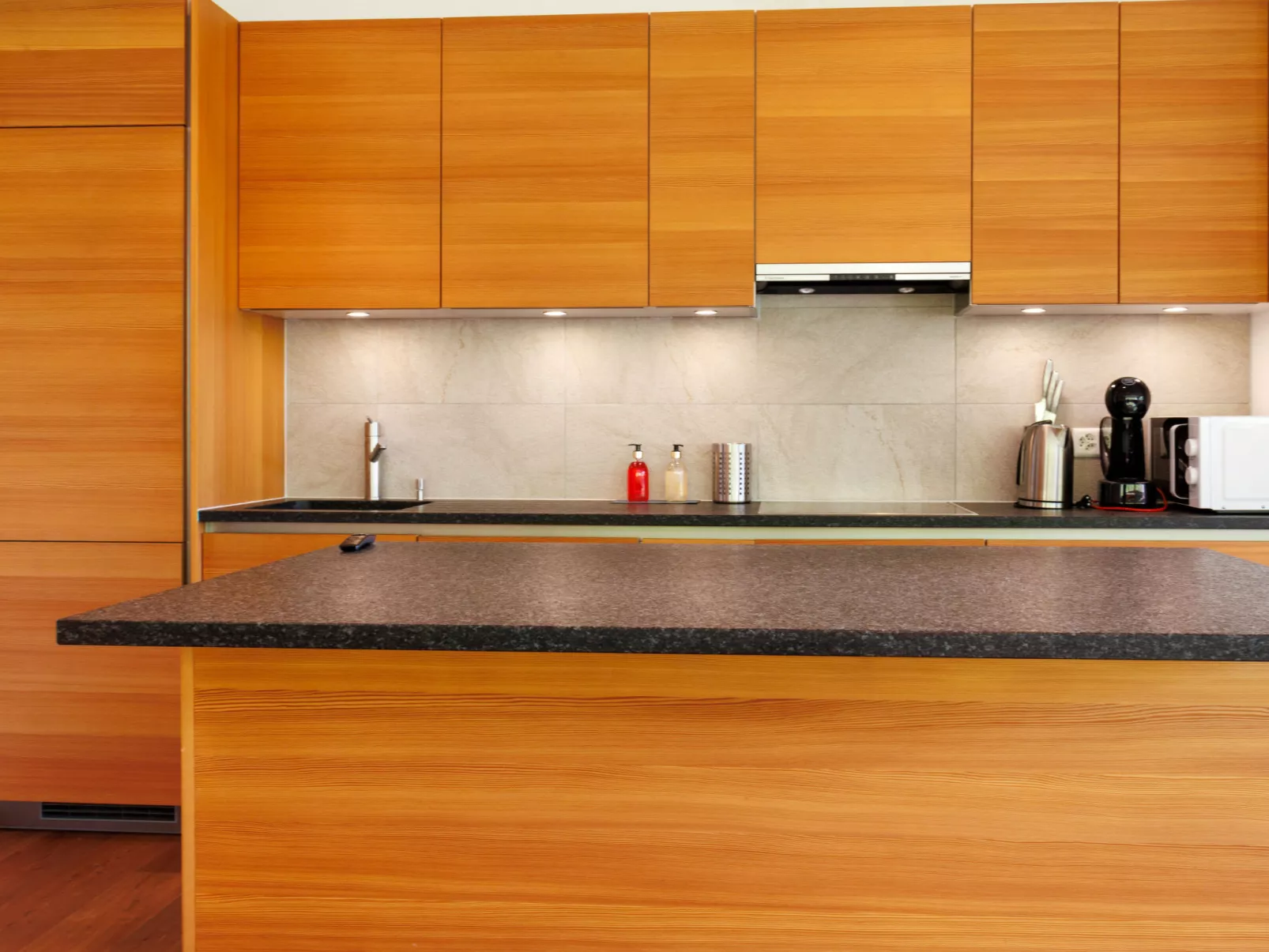 Rosablanche E 107-Binnen