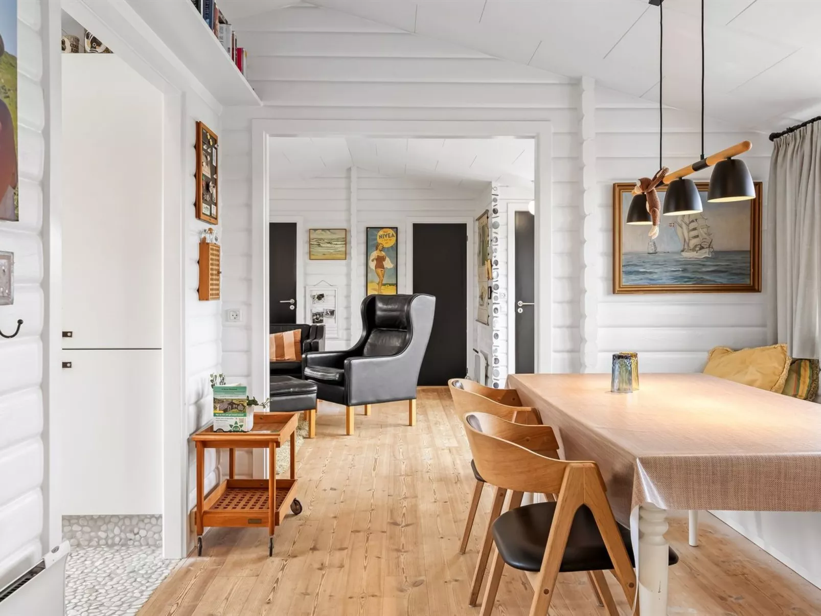 "Kristiarn" - 325m from the sea-Binnen