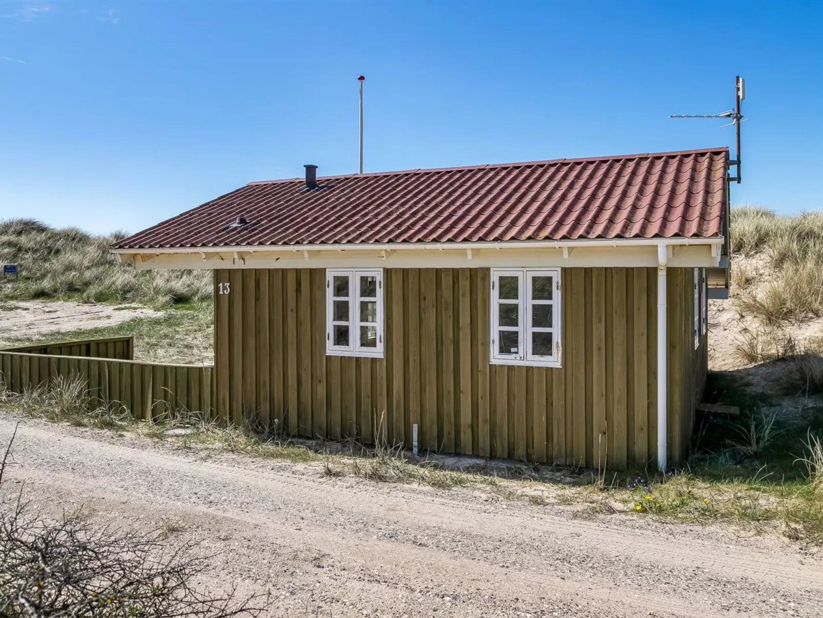 "Guthfrith" - 100m from the sea-Buiten