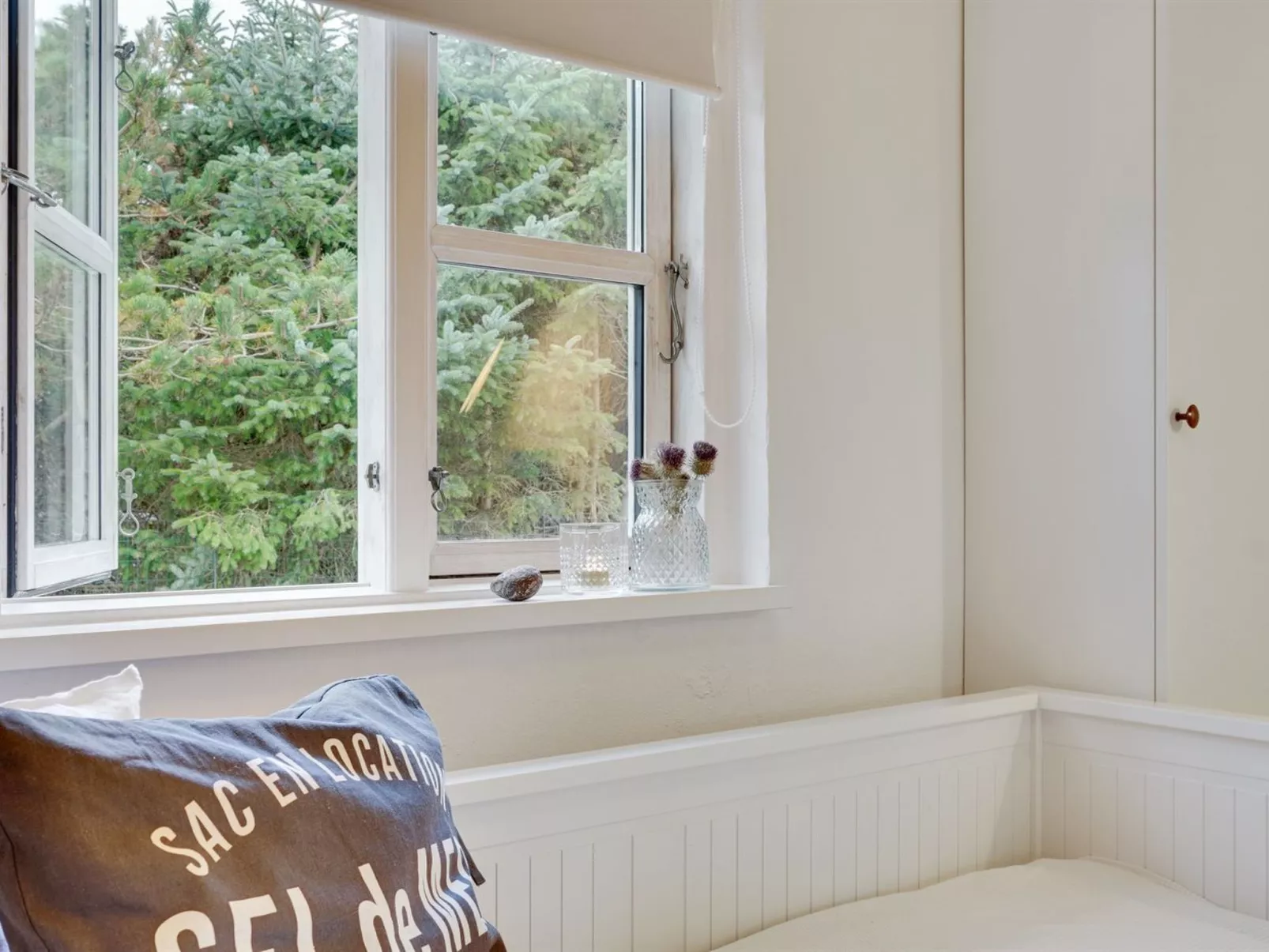 "Meindor" - 350m from the sea-Binnen