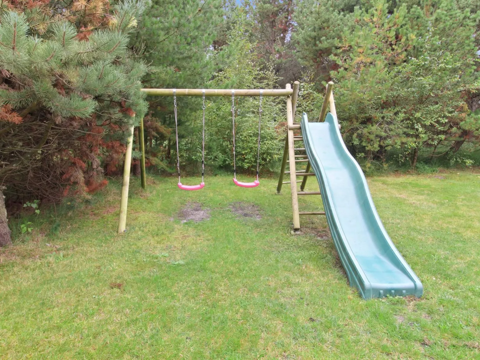 "Lenia" - 1km from the sea-Buiten