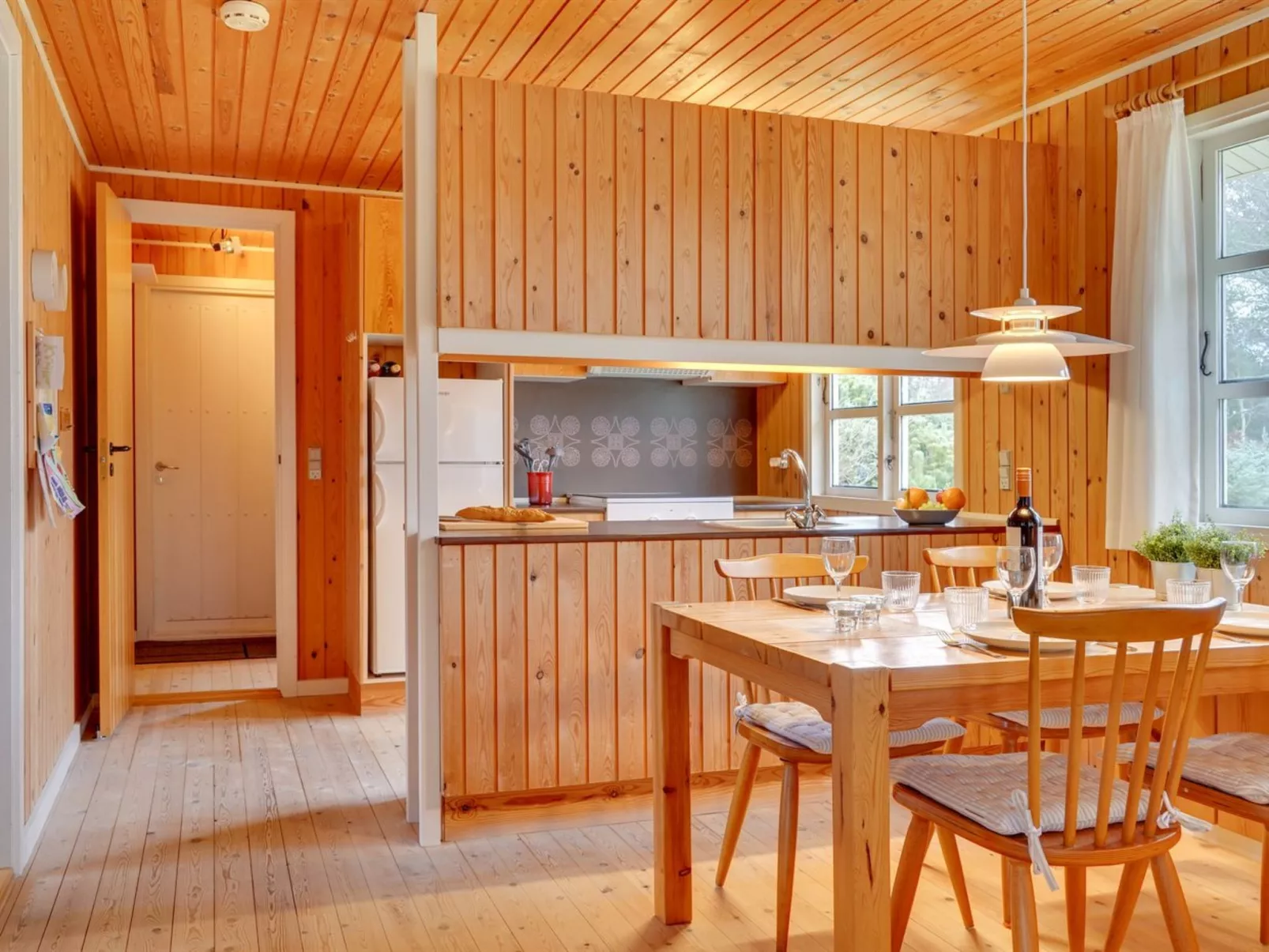 "Gizelle" - 1.5km from the sea-Binnen