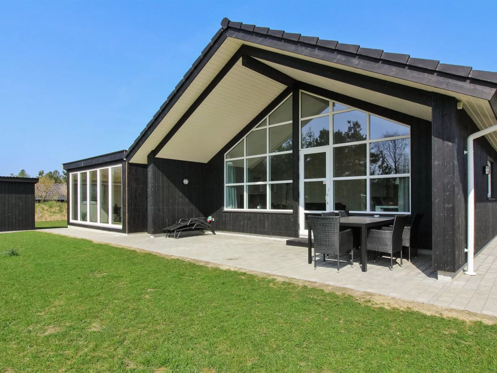 "Ethel" - 1.5km to the fjord-Buiten