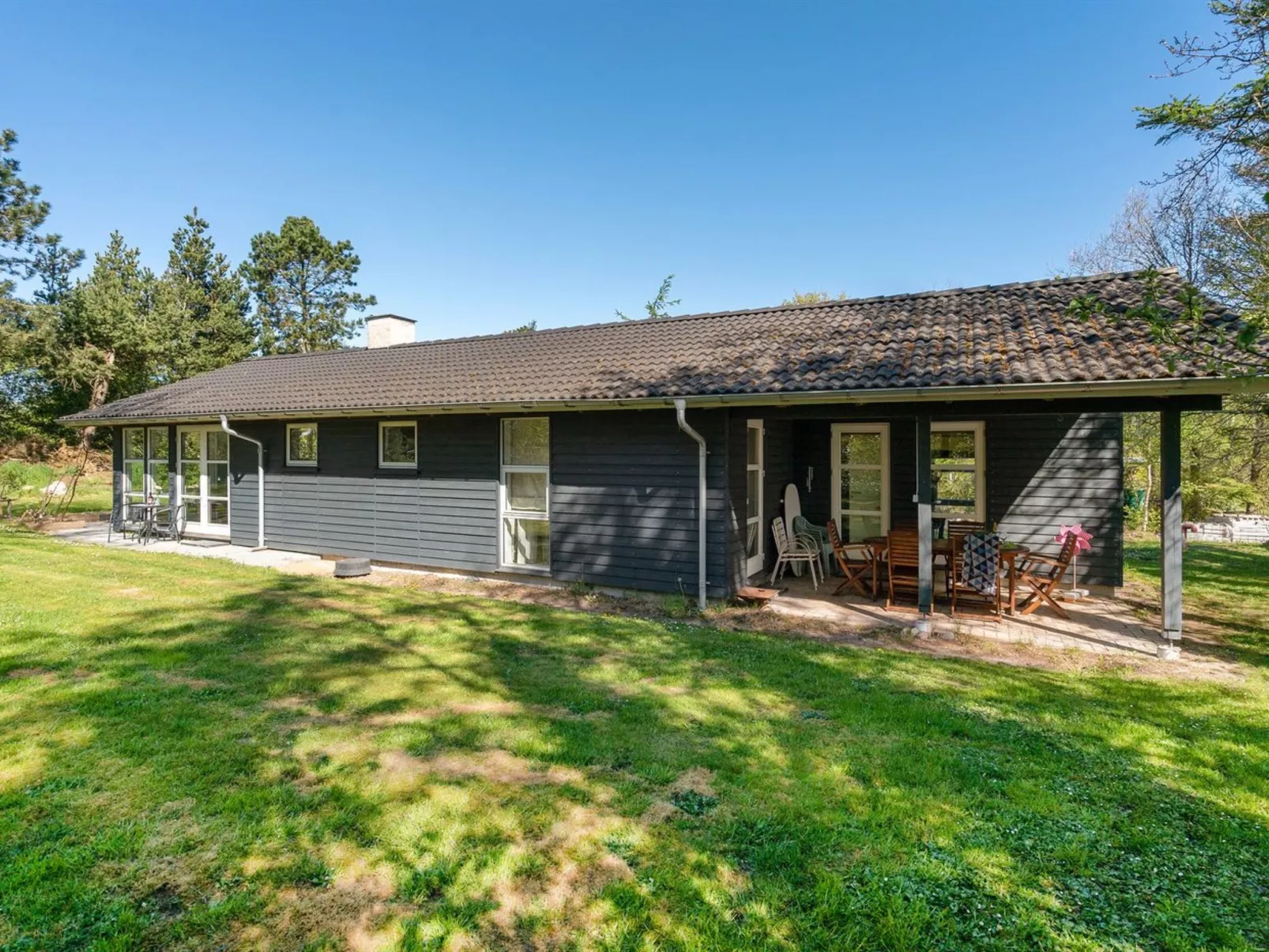 "Marlien" - 1km to the fjord-Buiten