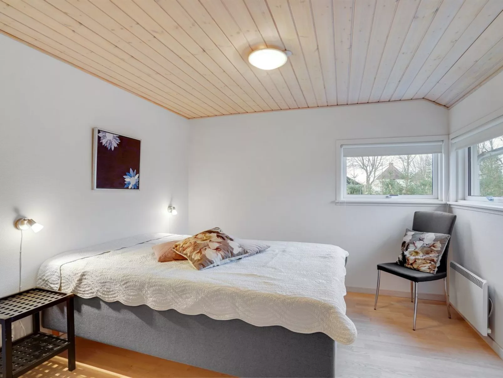 "Daina" - 400m to the fjord-Binnen