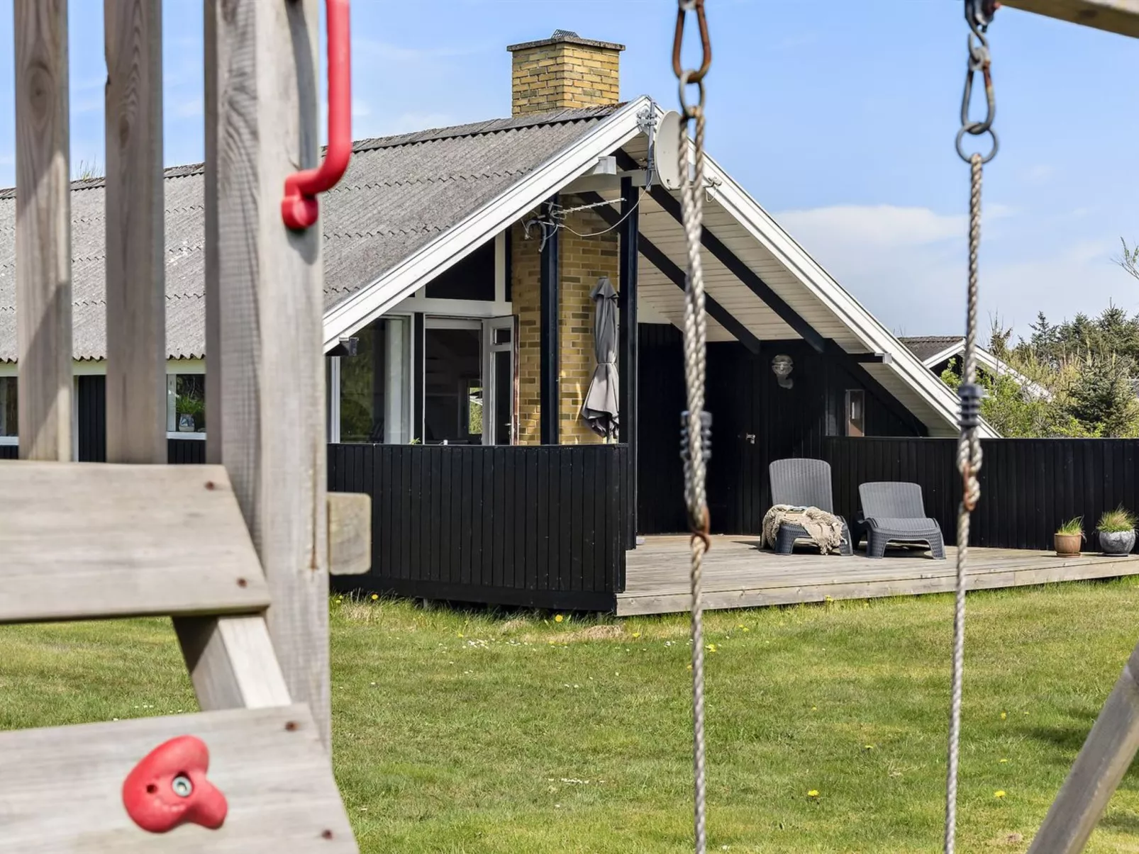 "Aleksia" - 1km from the sea-Buiten