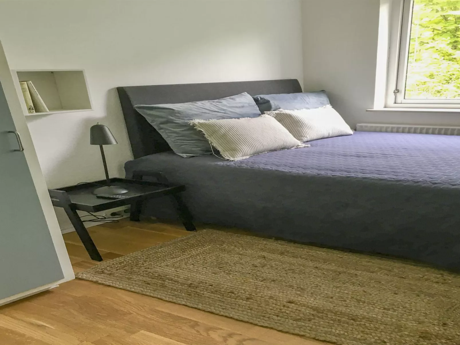 "Flor" - 900m from the sea-Binnen