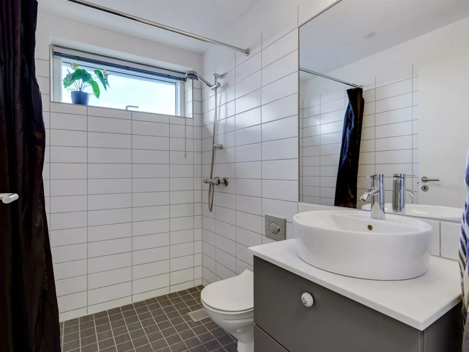 "Pirkko" - 100m from the sea-Binnen