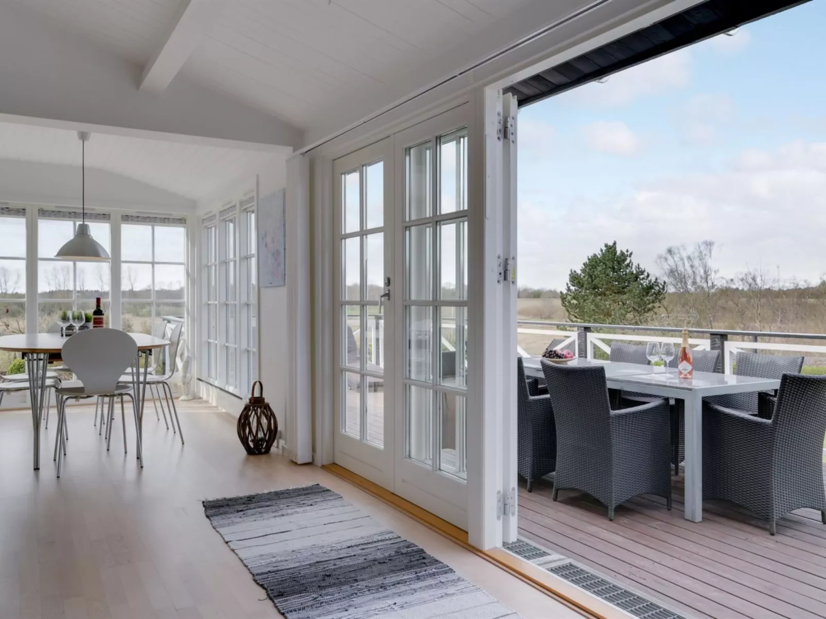 "Ylermi" - 1.5km from the sea-Binnen