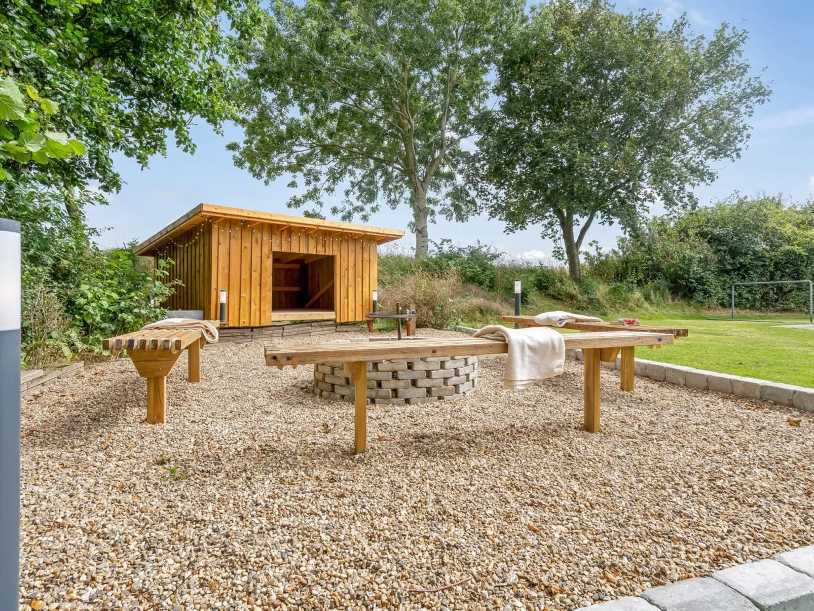 "Gudfast" - 300m to the fjord-Buiten