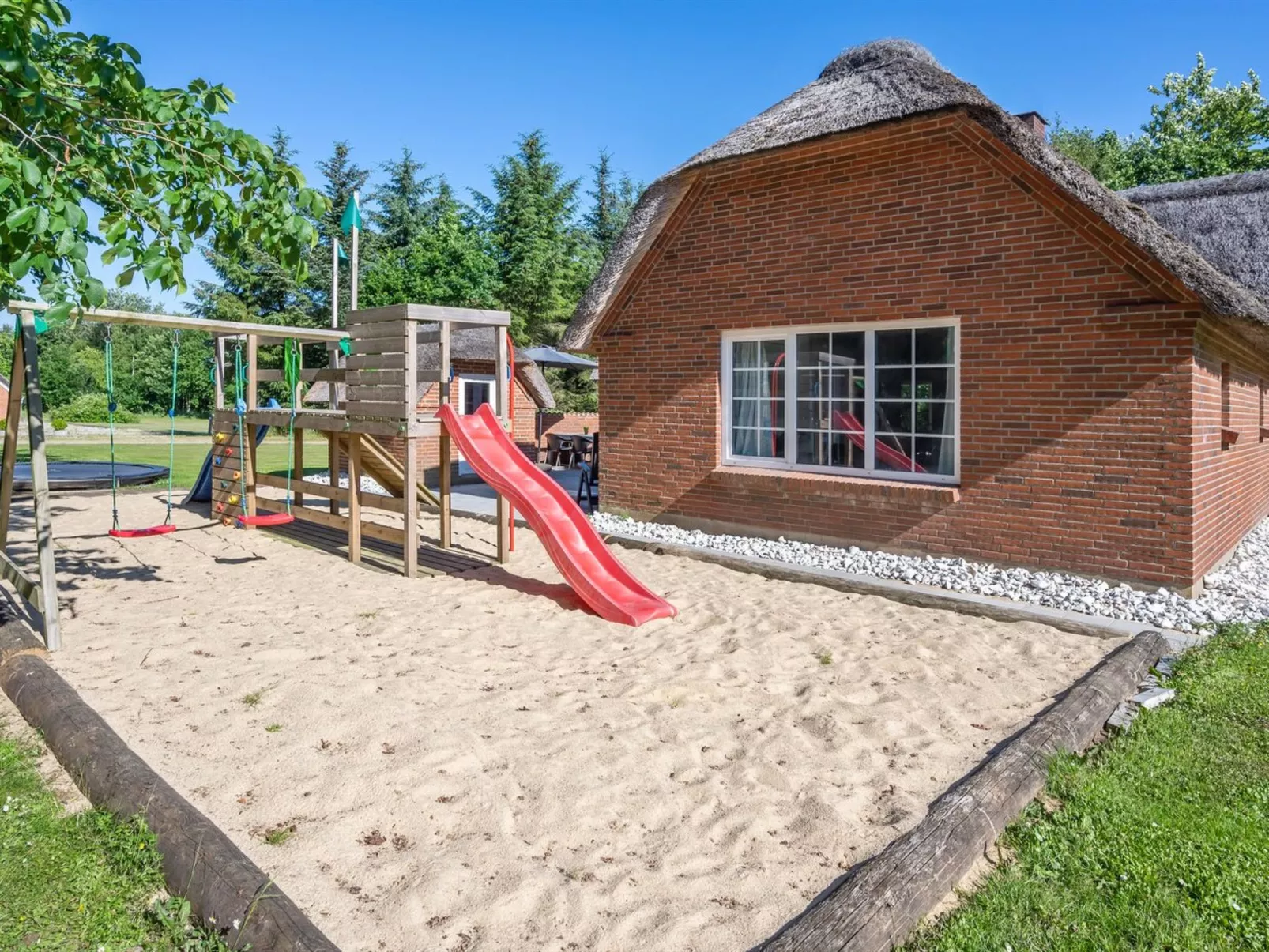 "Thana" - 1.4km from the sea-Buiten