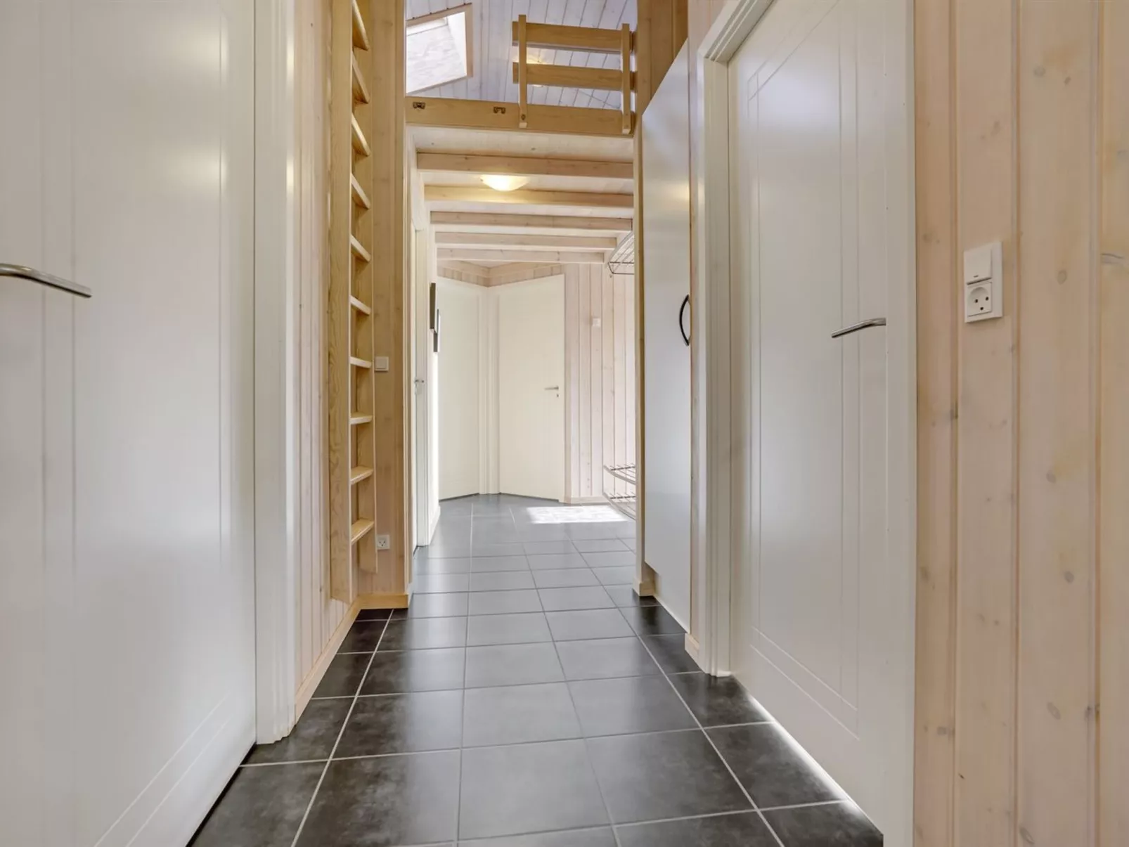 "Haghbarth" - 2.3km from the sea-Binnen